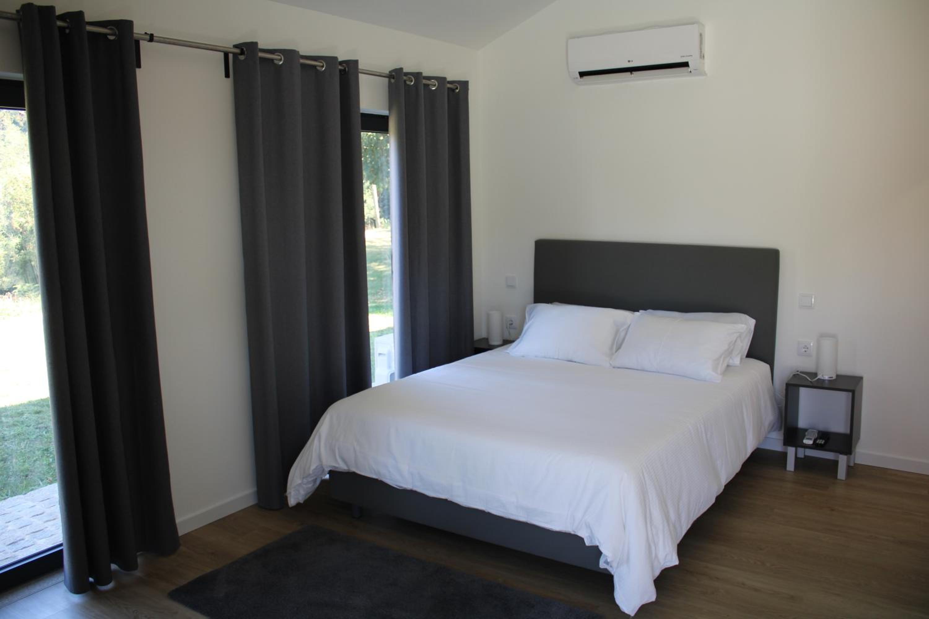 Double Room - Disability Access photo 2