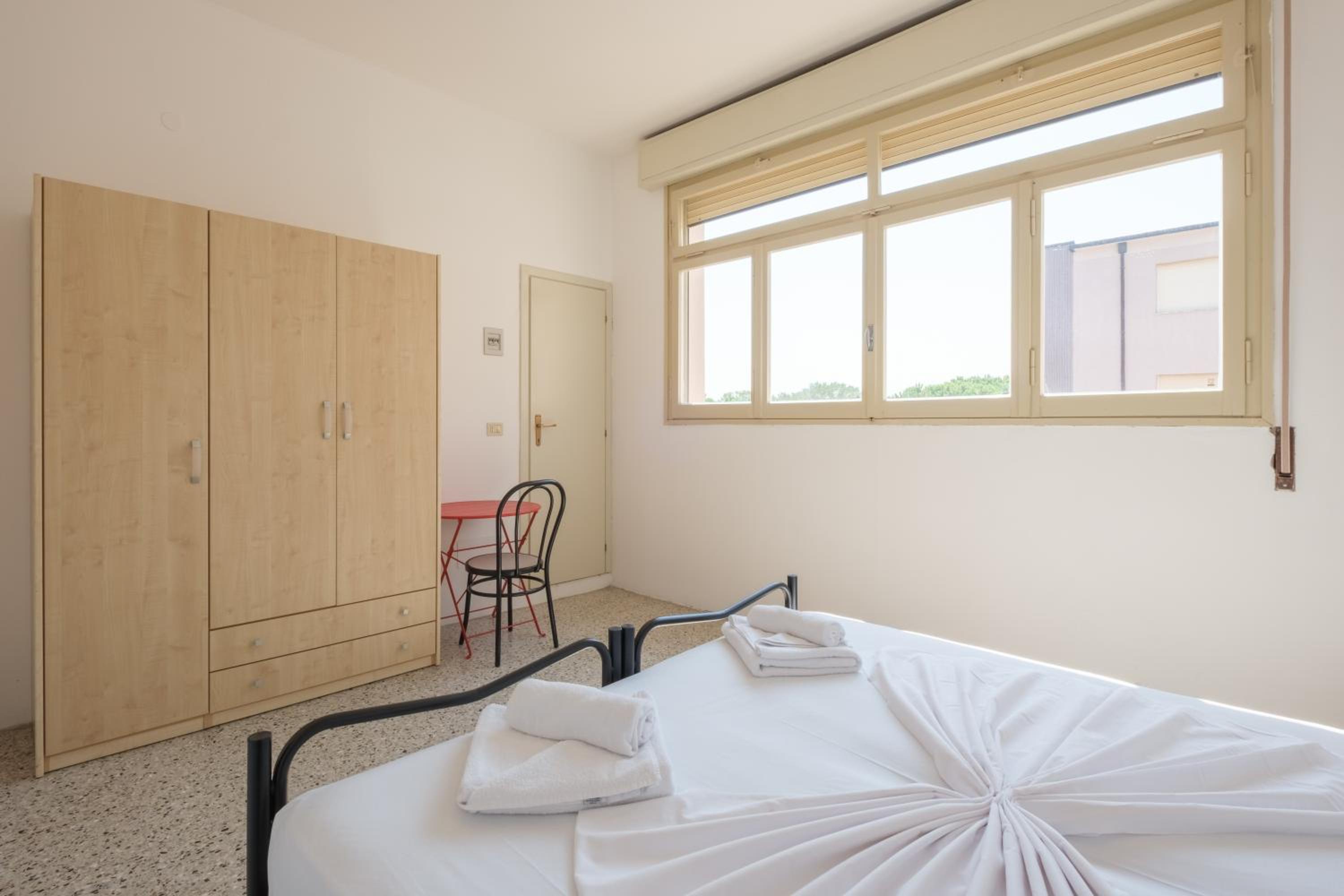Standard Double or Twin Room photo 3