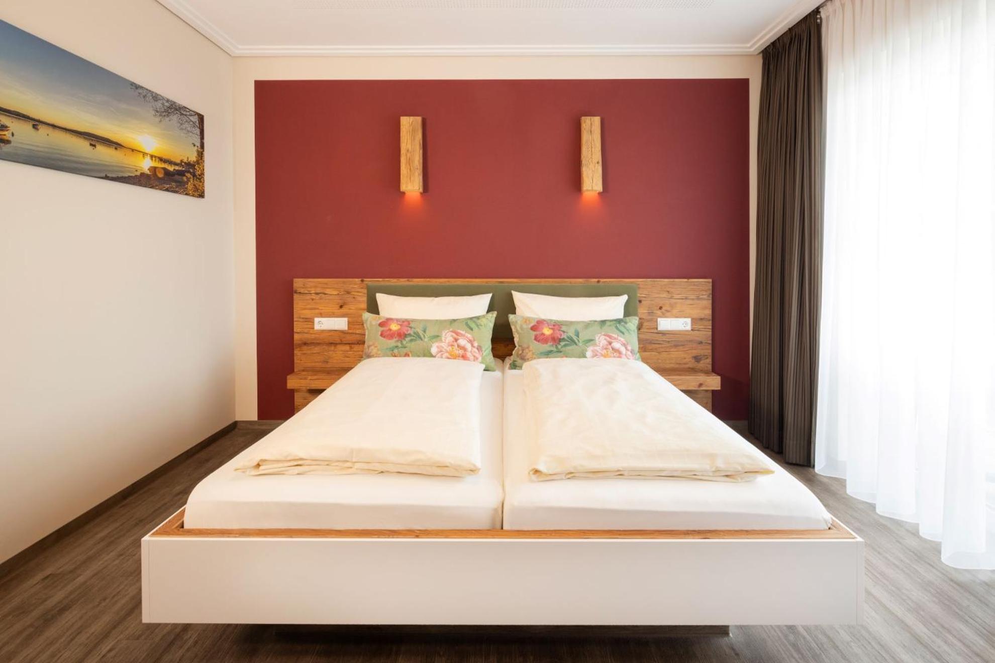 Double Room - Photo 1