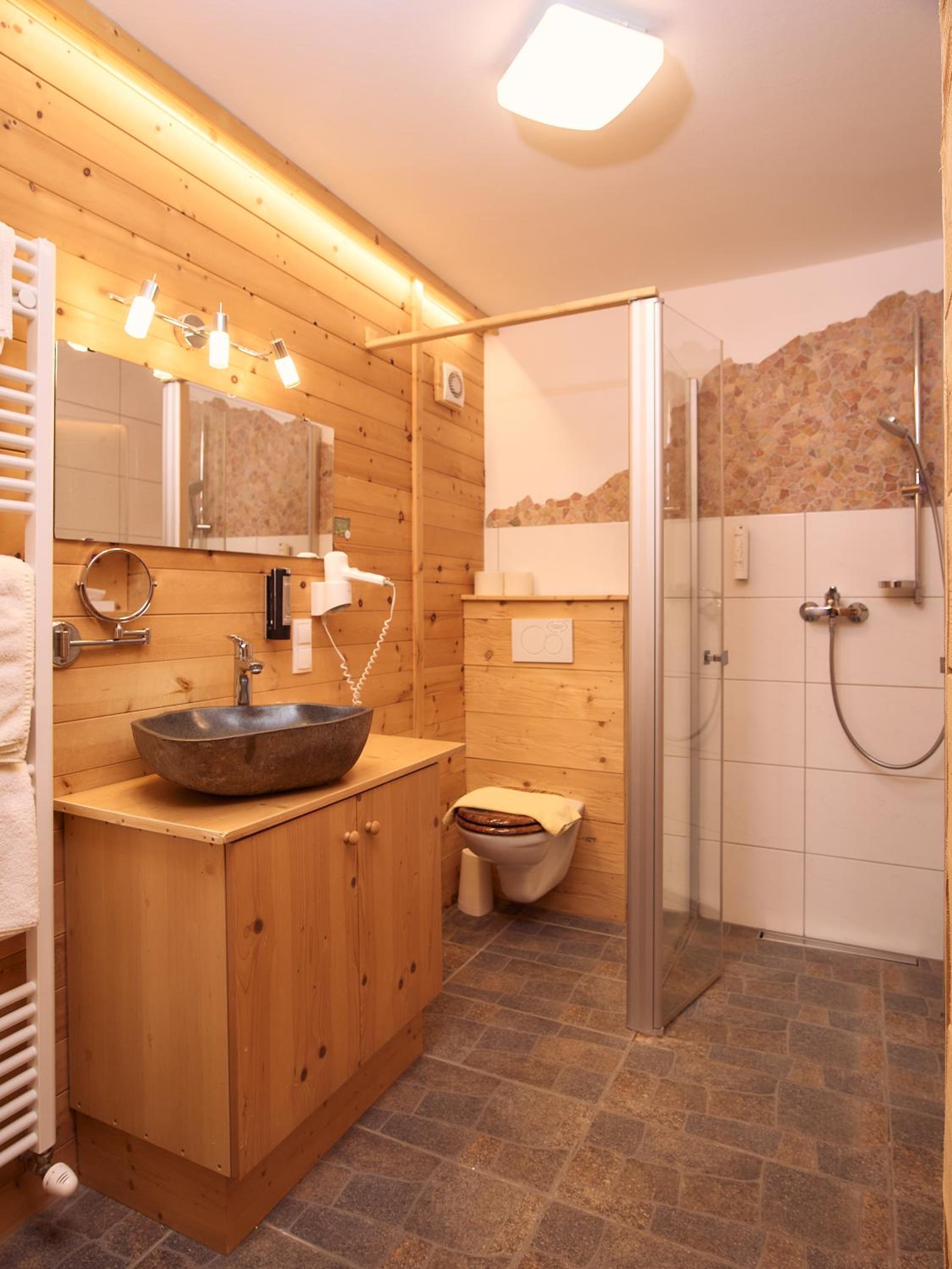 Double Room - Photo 4