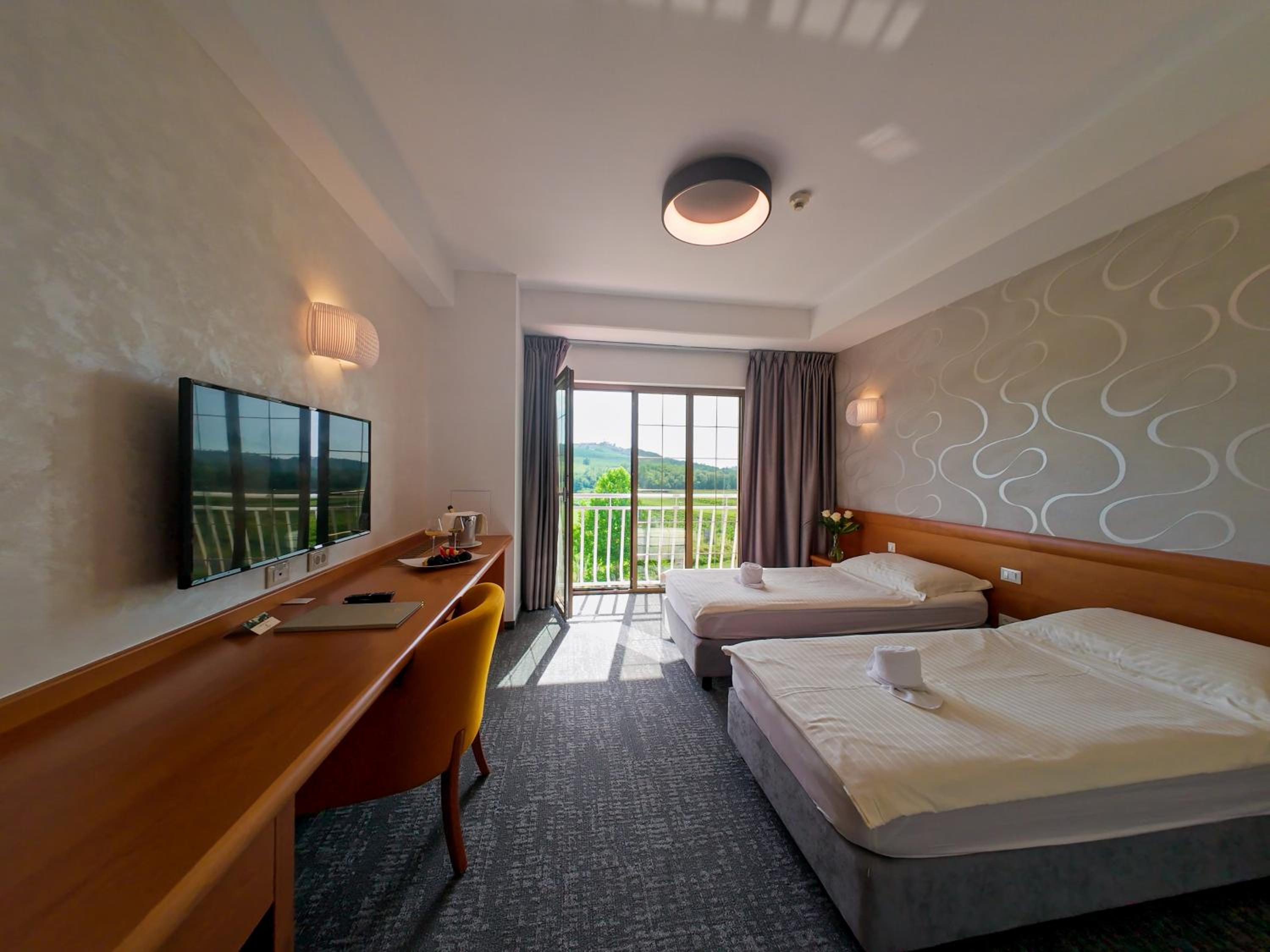 Double or Twin Room - Photo 2