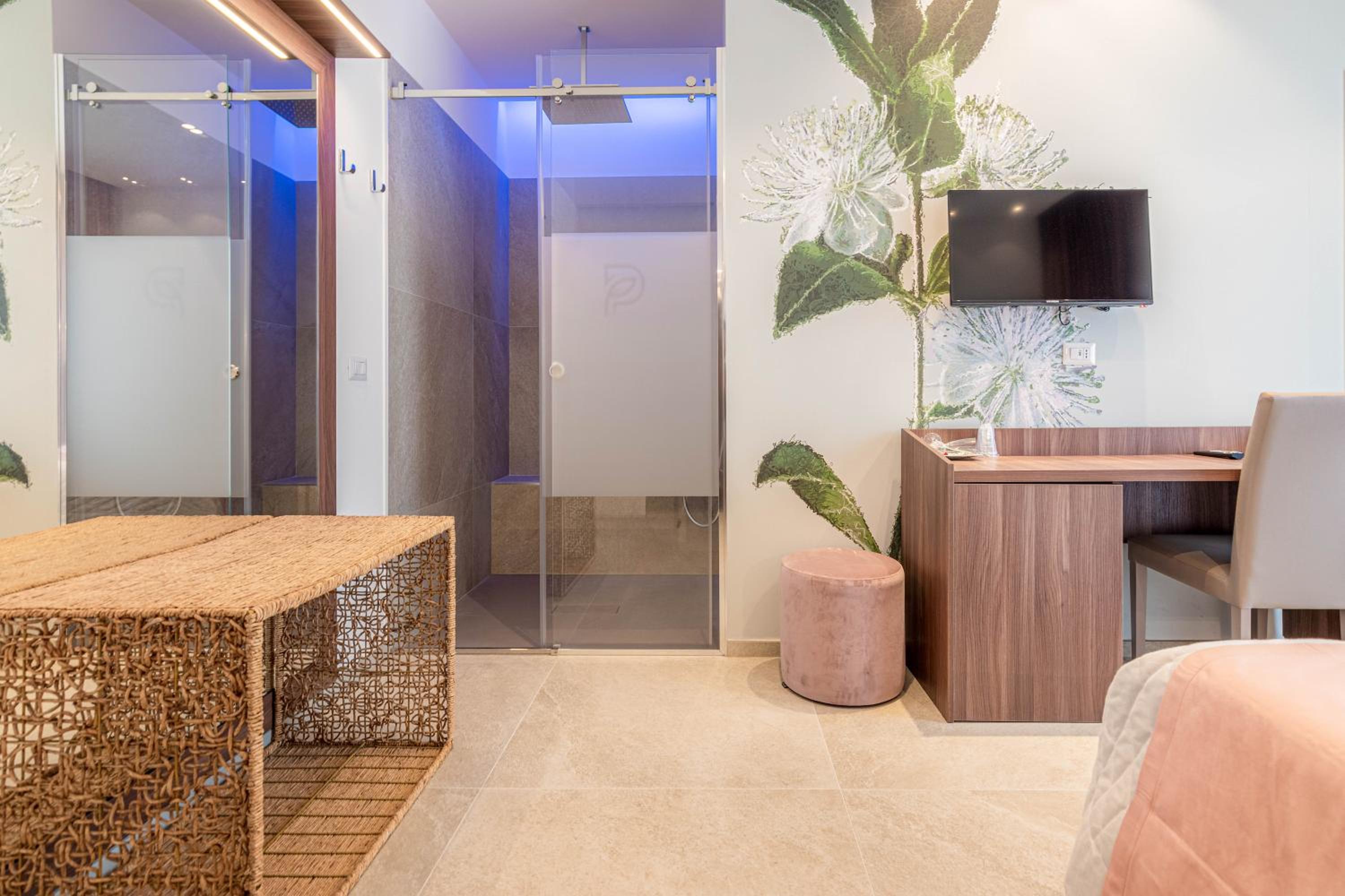Junior Suite - Photo 14