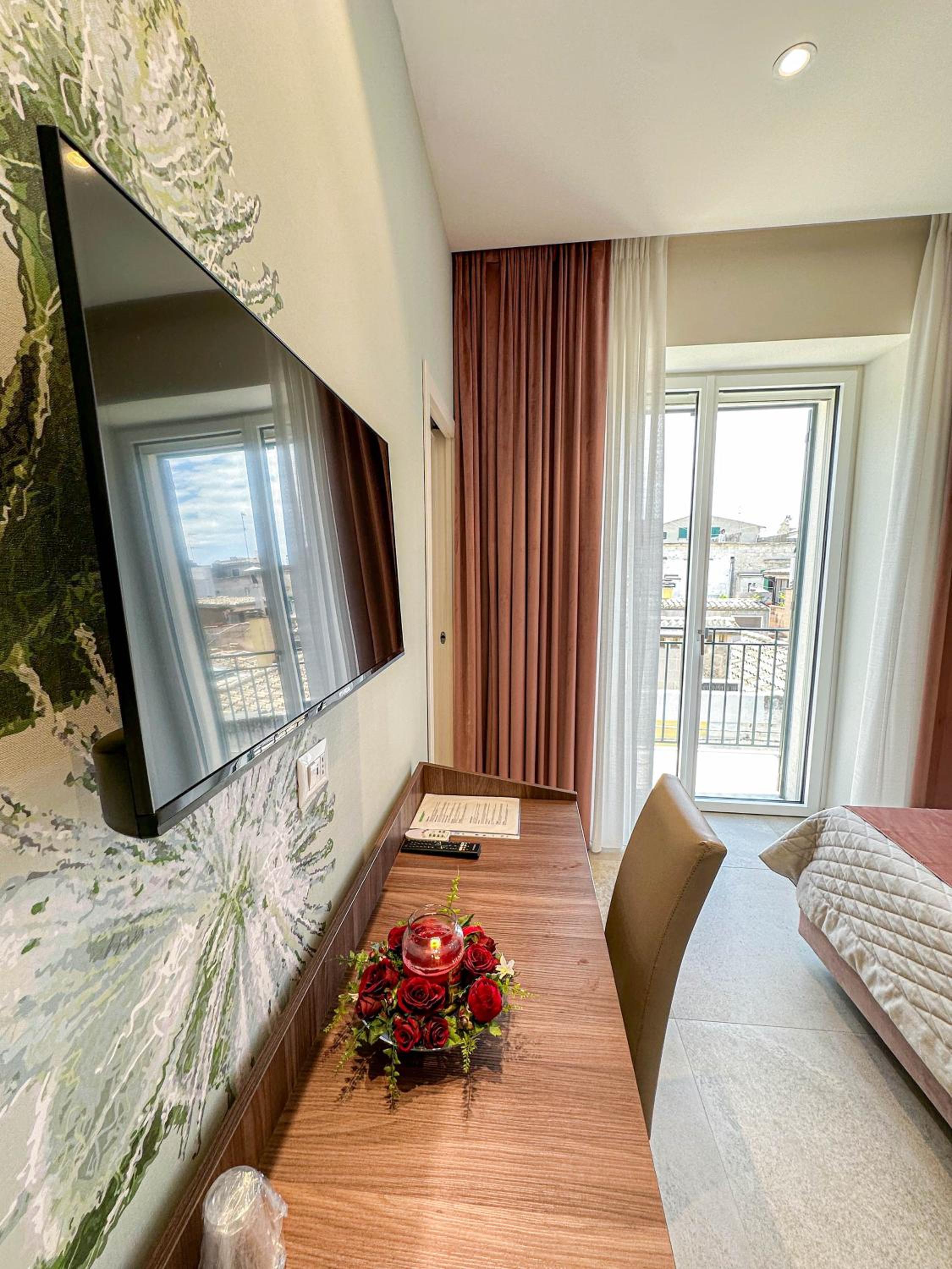 Junior Suite - Photo 13