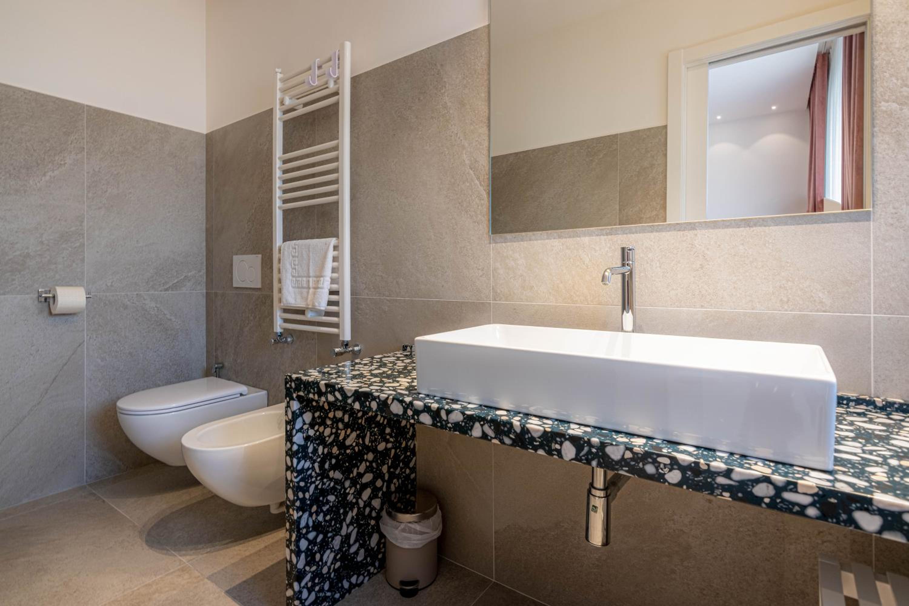 Junior Suite - Photo 8