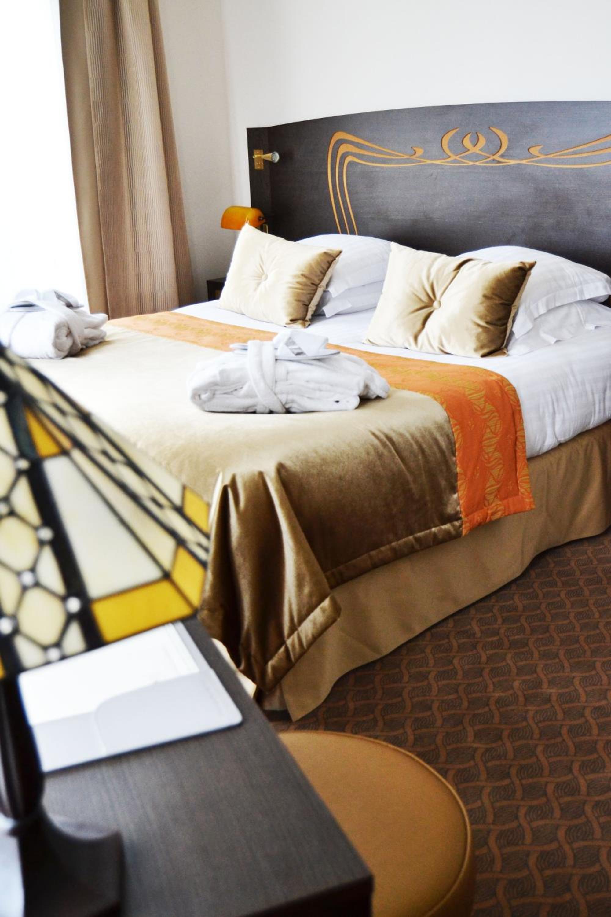 Junior Suite - Photo 13