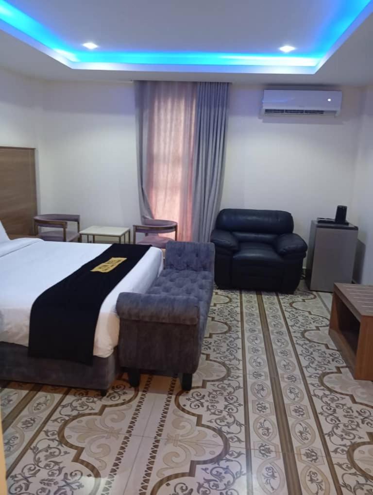 Superior Single Room