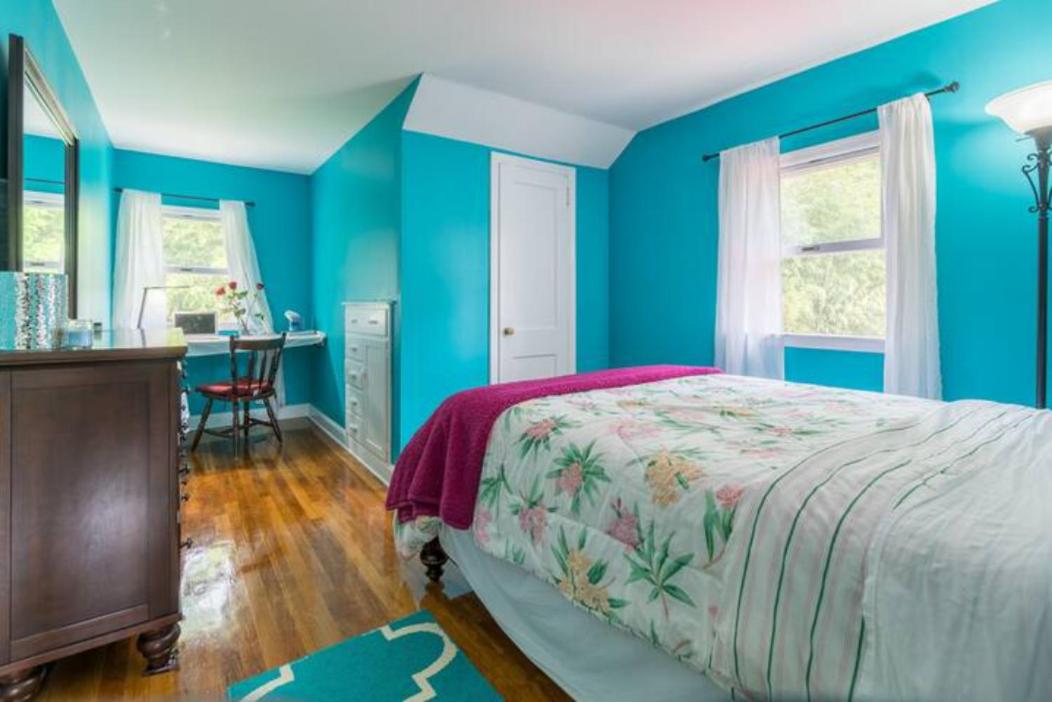 Standard Queen Room photo 3