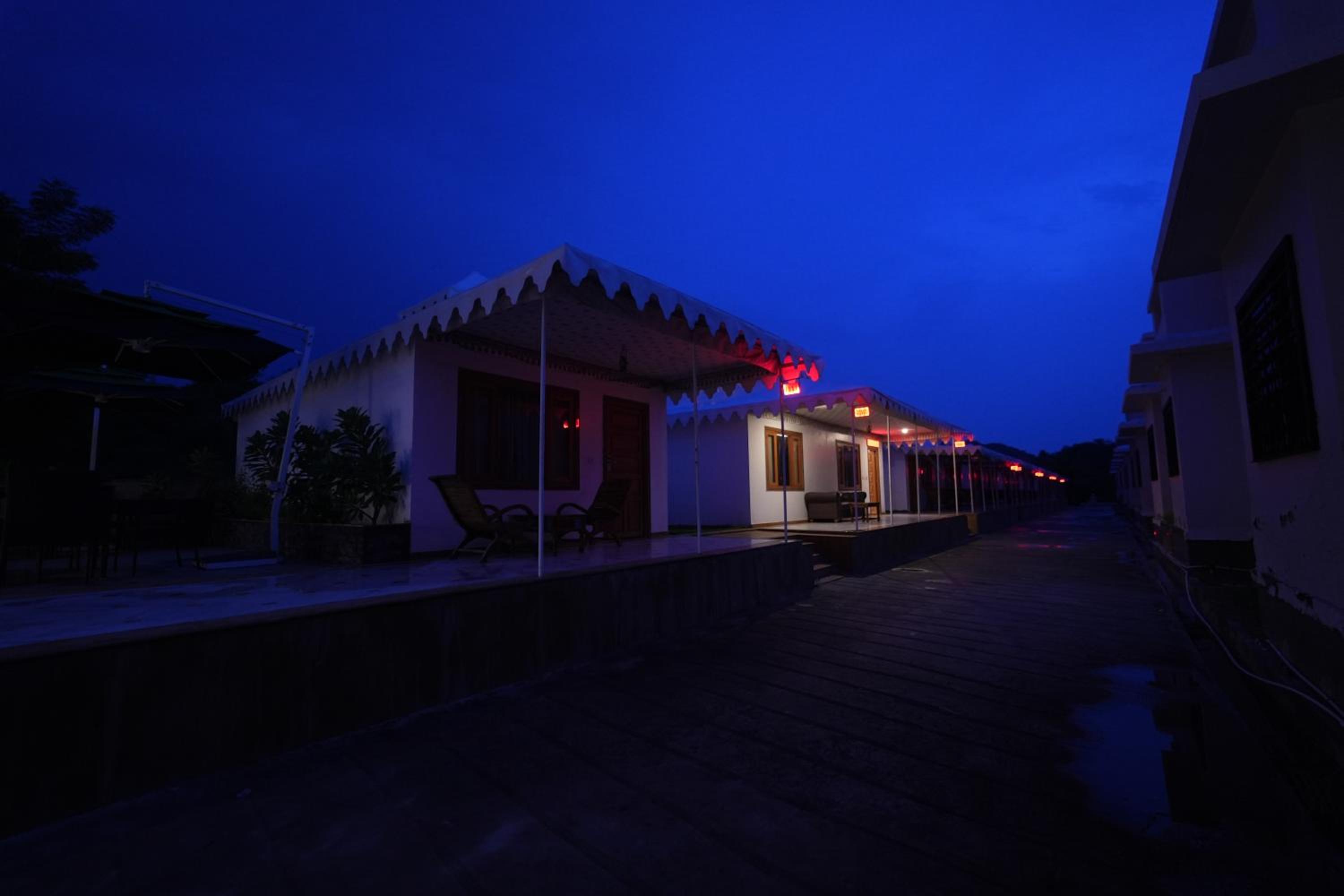 Tent - Photo 15