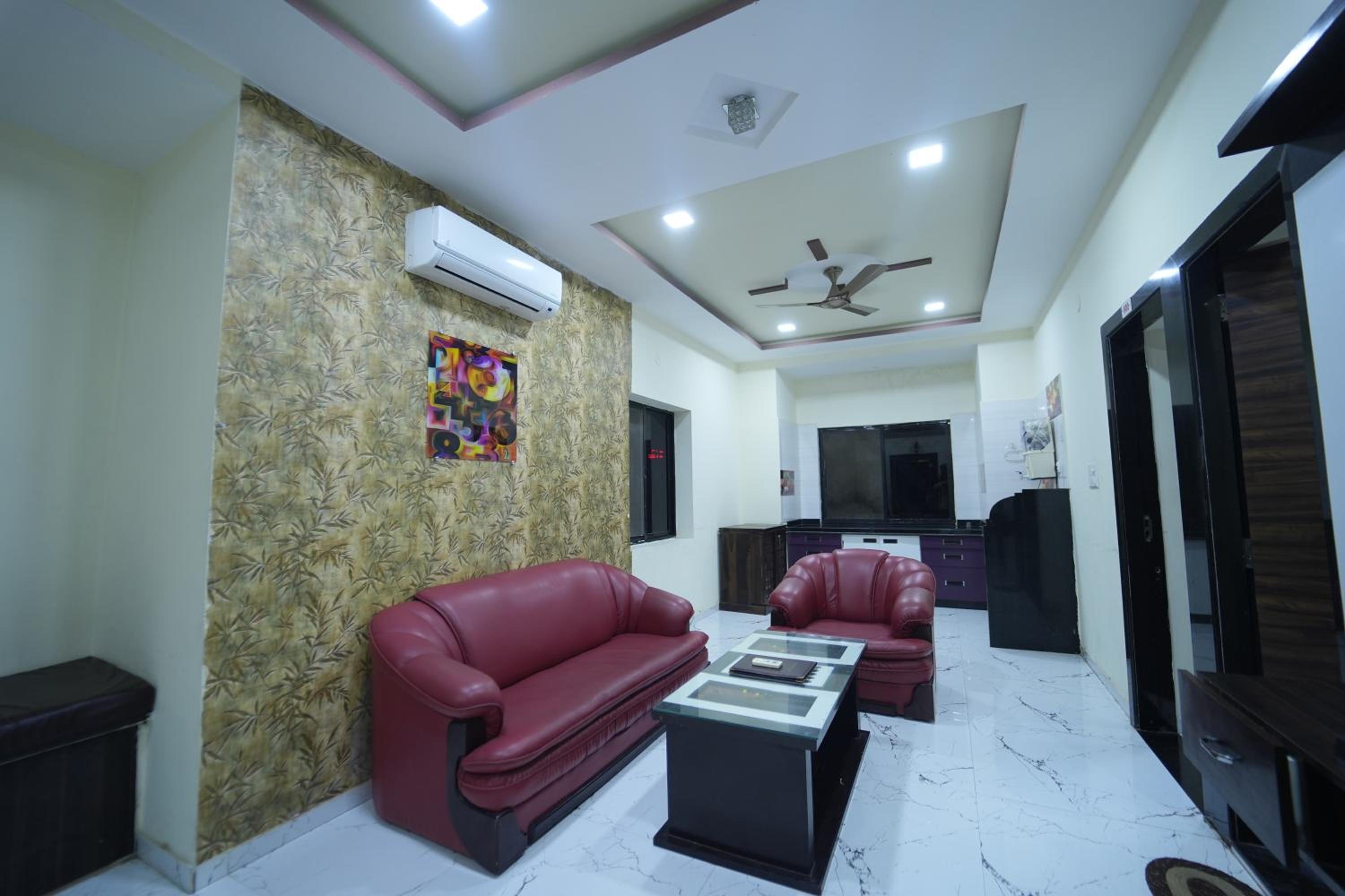Two-Bedroom Villa - Photo 7