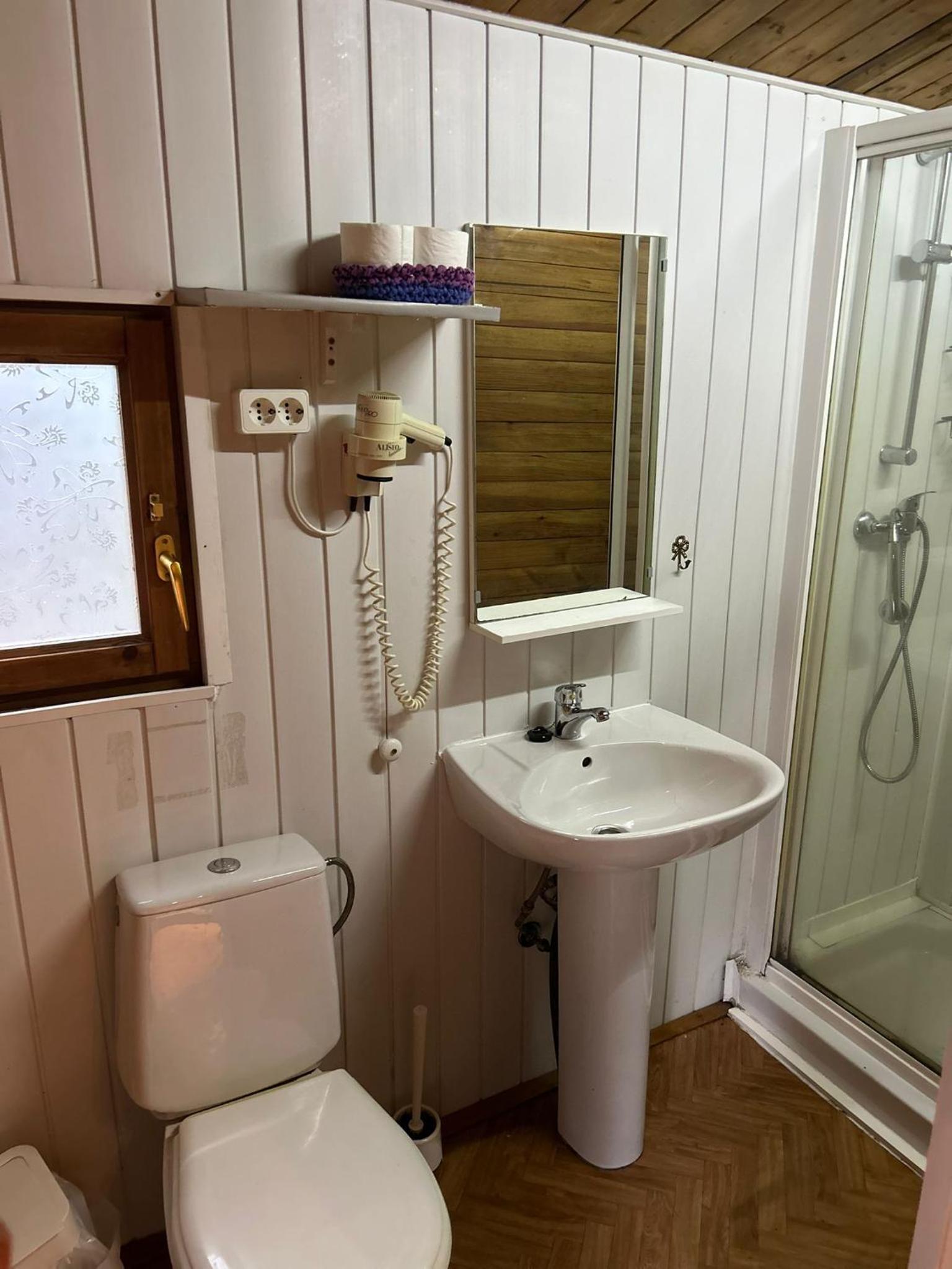 Superior Bungalow - Photo 8