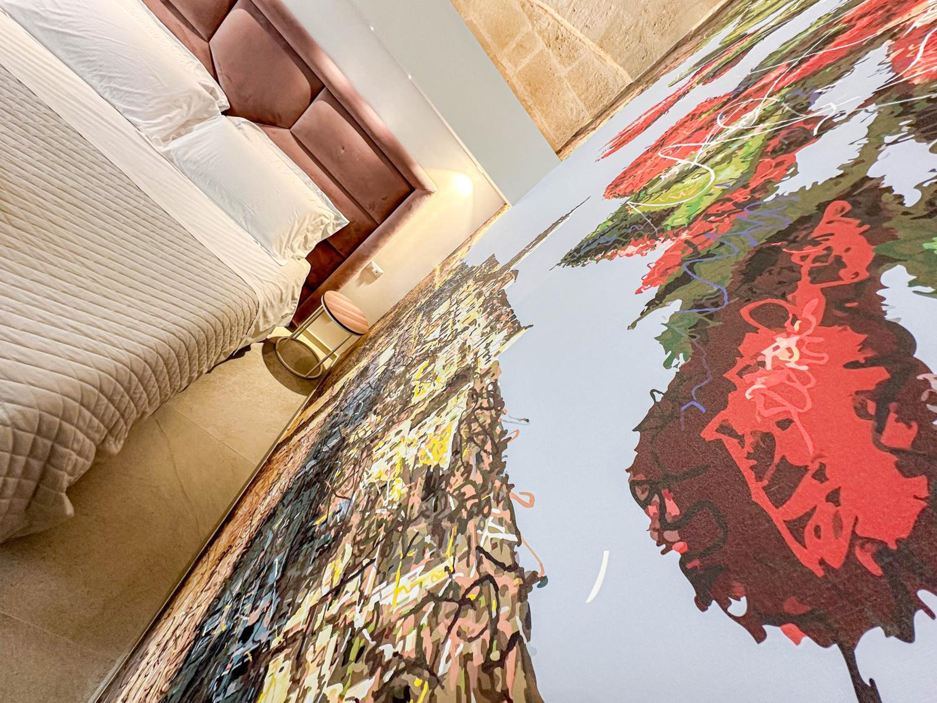 Suite with Spa Bath - Photo 18