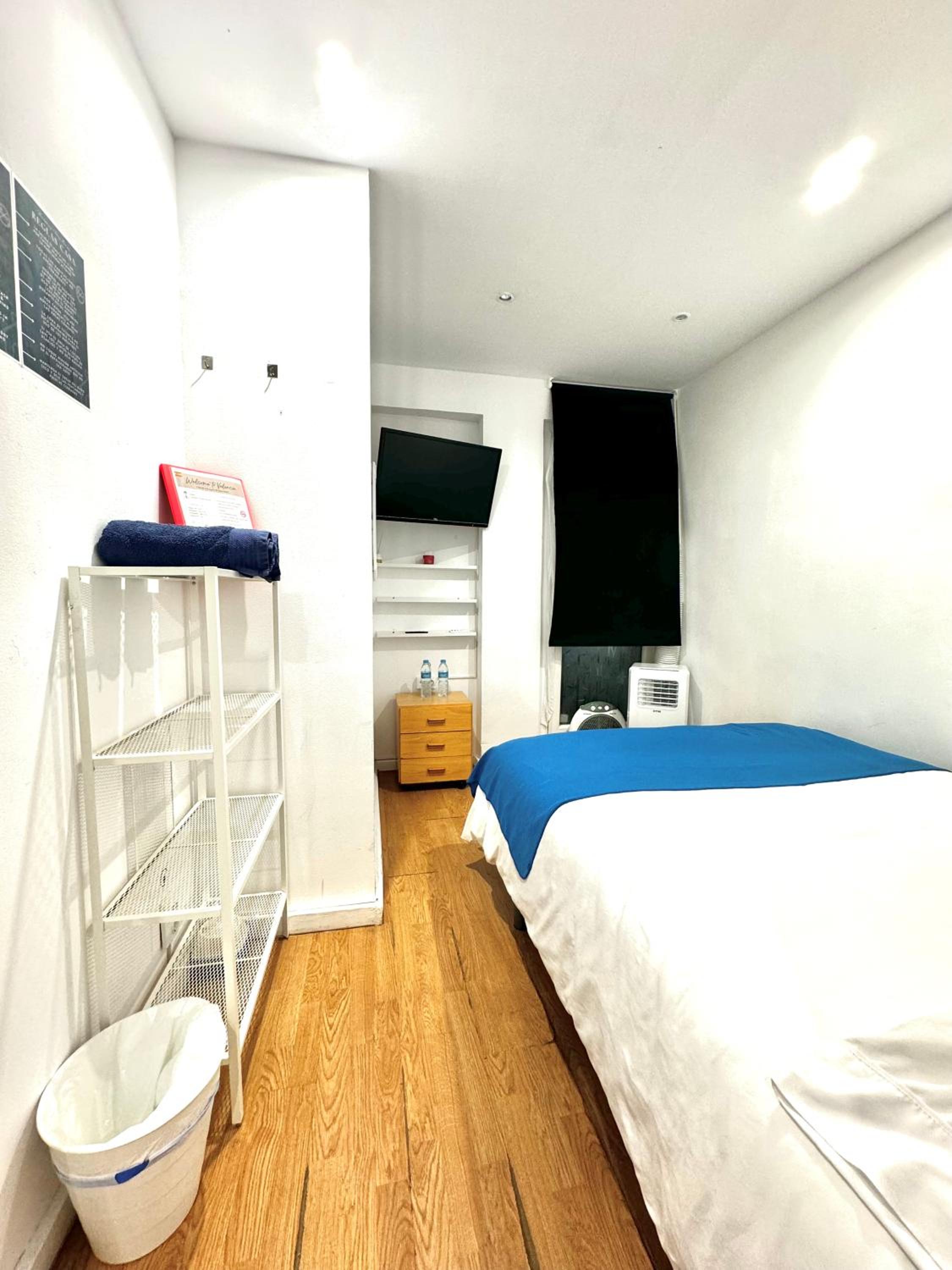 Habitación doble con baño compartido