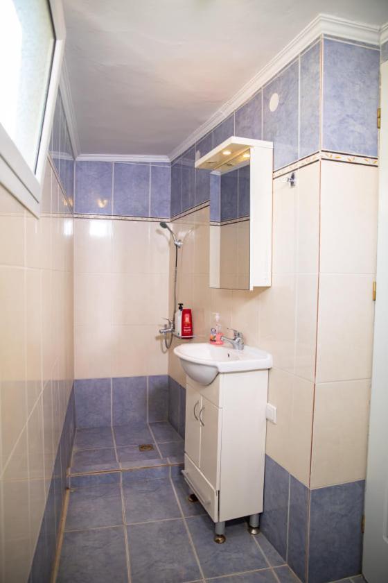 Apartment with View and Balcony photo 3