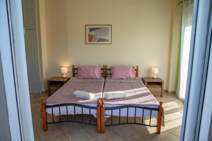 Apartment with View and Balcony photo 2