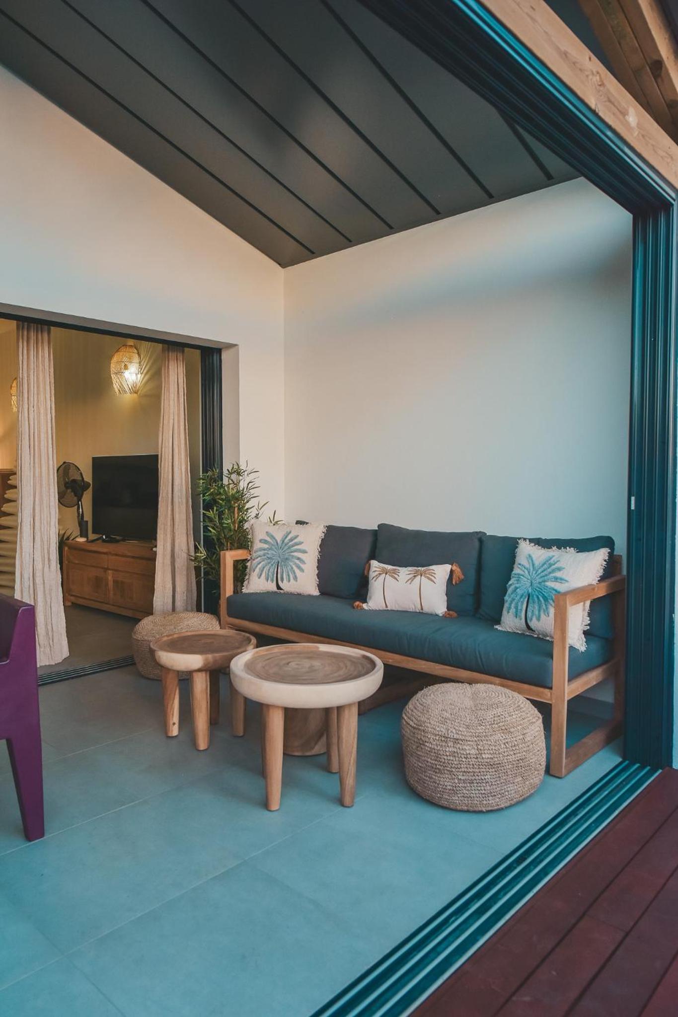 Villa photo 3