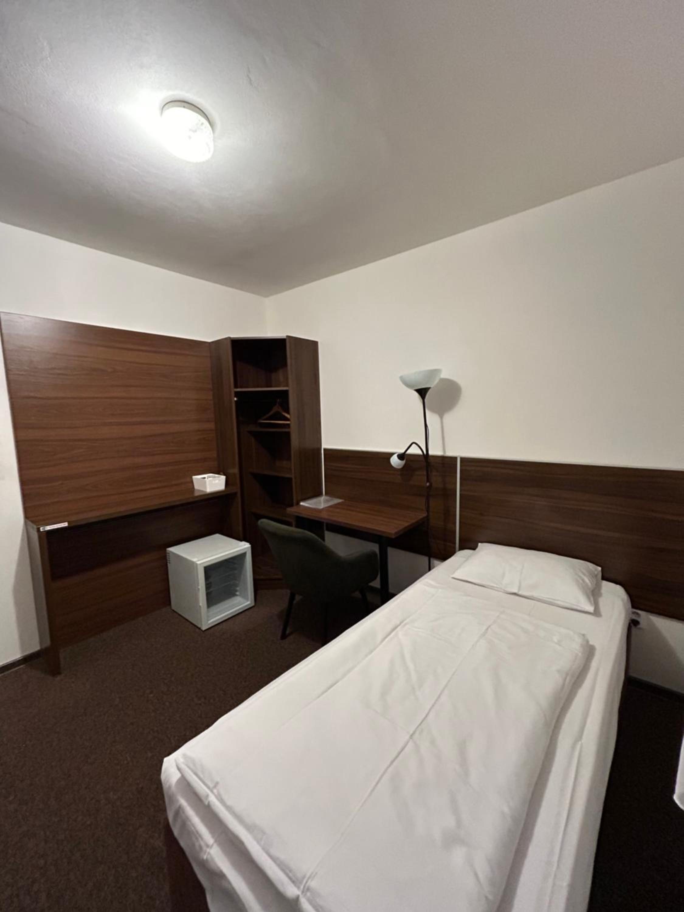 Standard Single Room photo 3