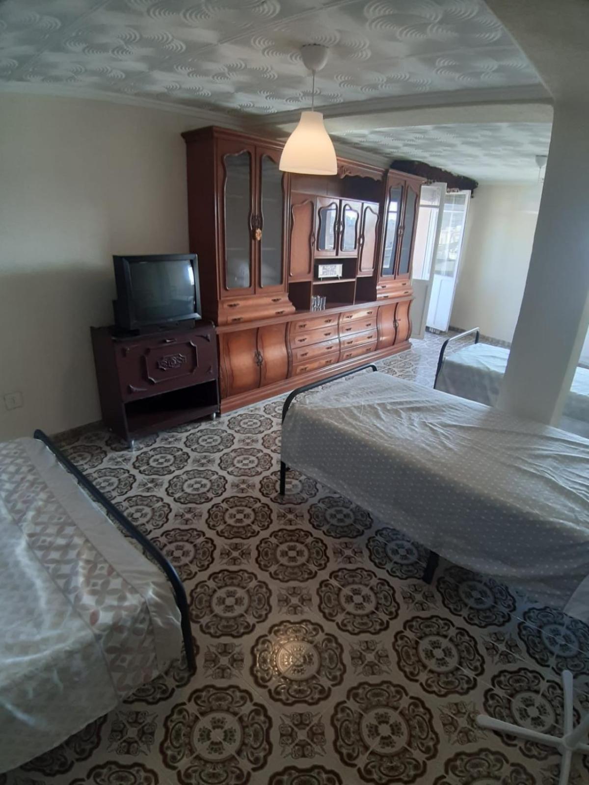 Habitación familiar con balcón