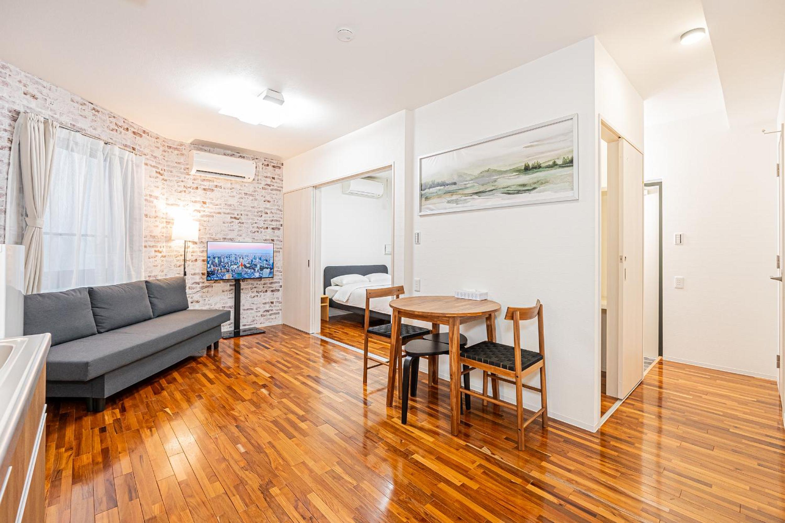 Studio Apartment with One Double Bed photo 3