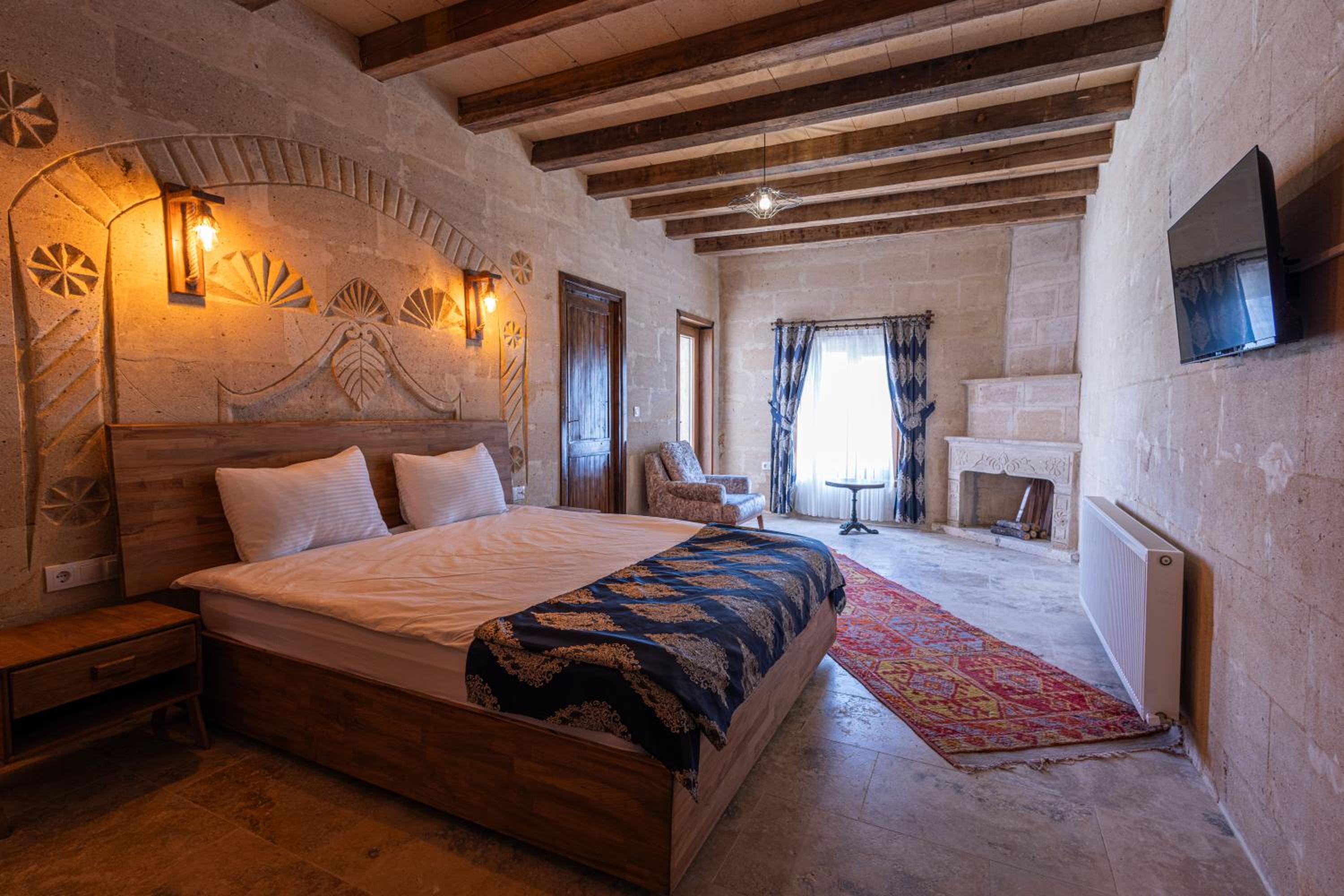 Deluxe Double Room With Balcony photo 1