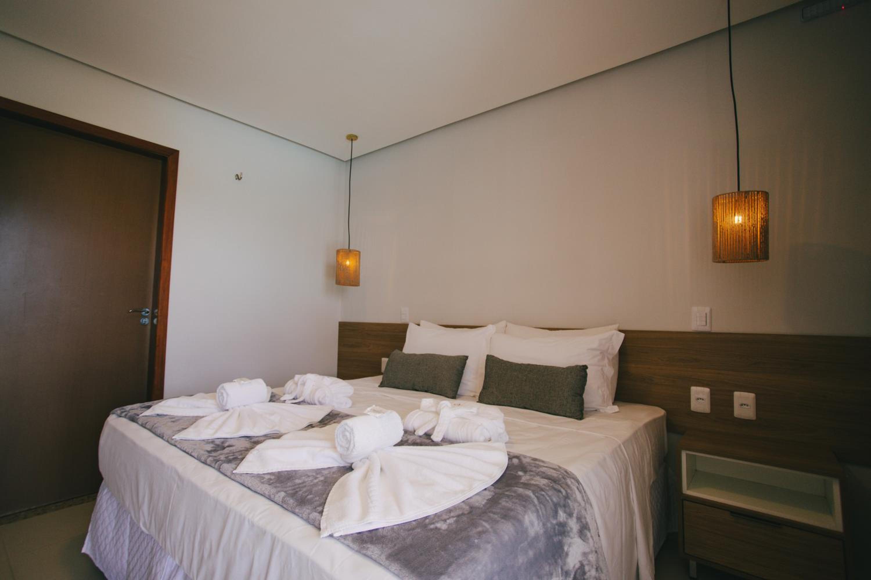 Standard King Room photo 3