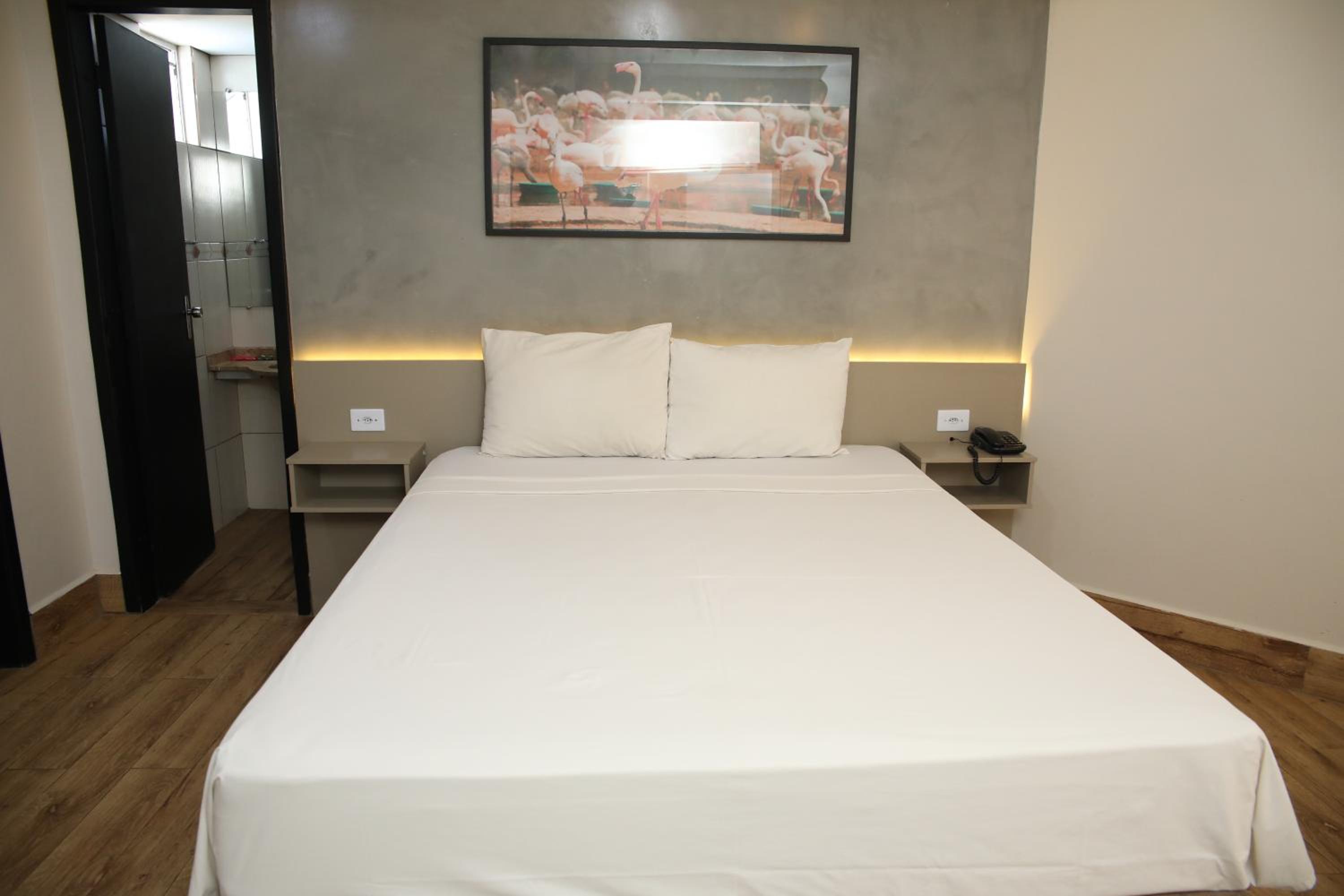 Double Room - Photo 2