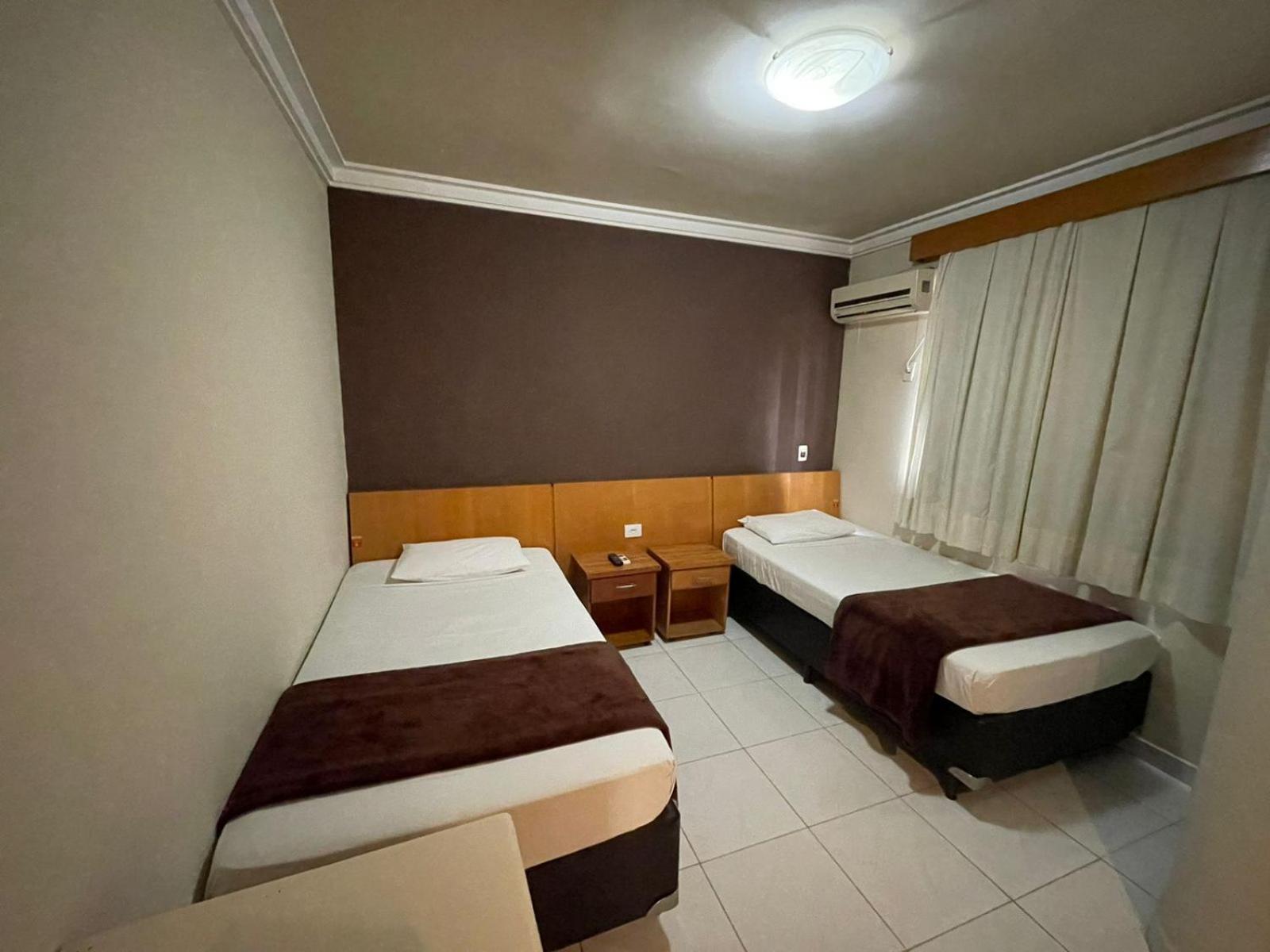 Single Room - Photo 3