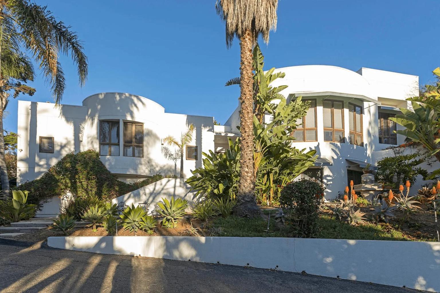 Villa With Sea View photo 1