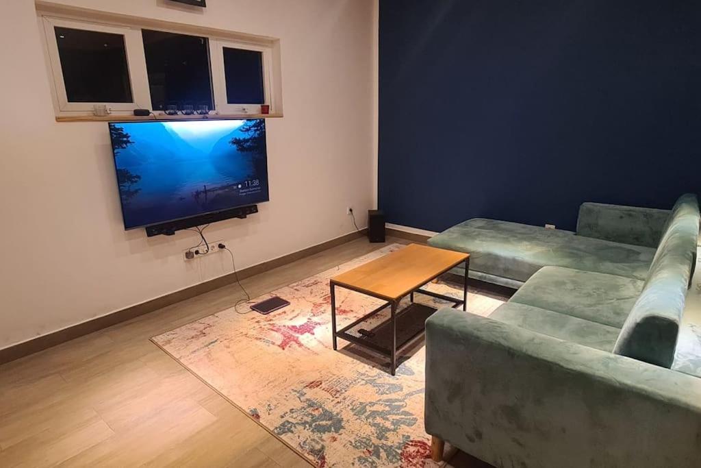Three-Bedroom House photo 1