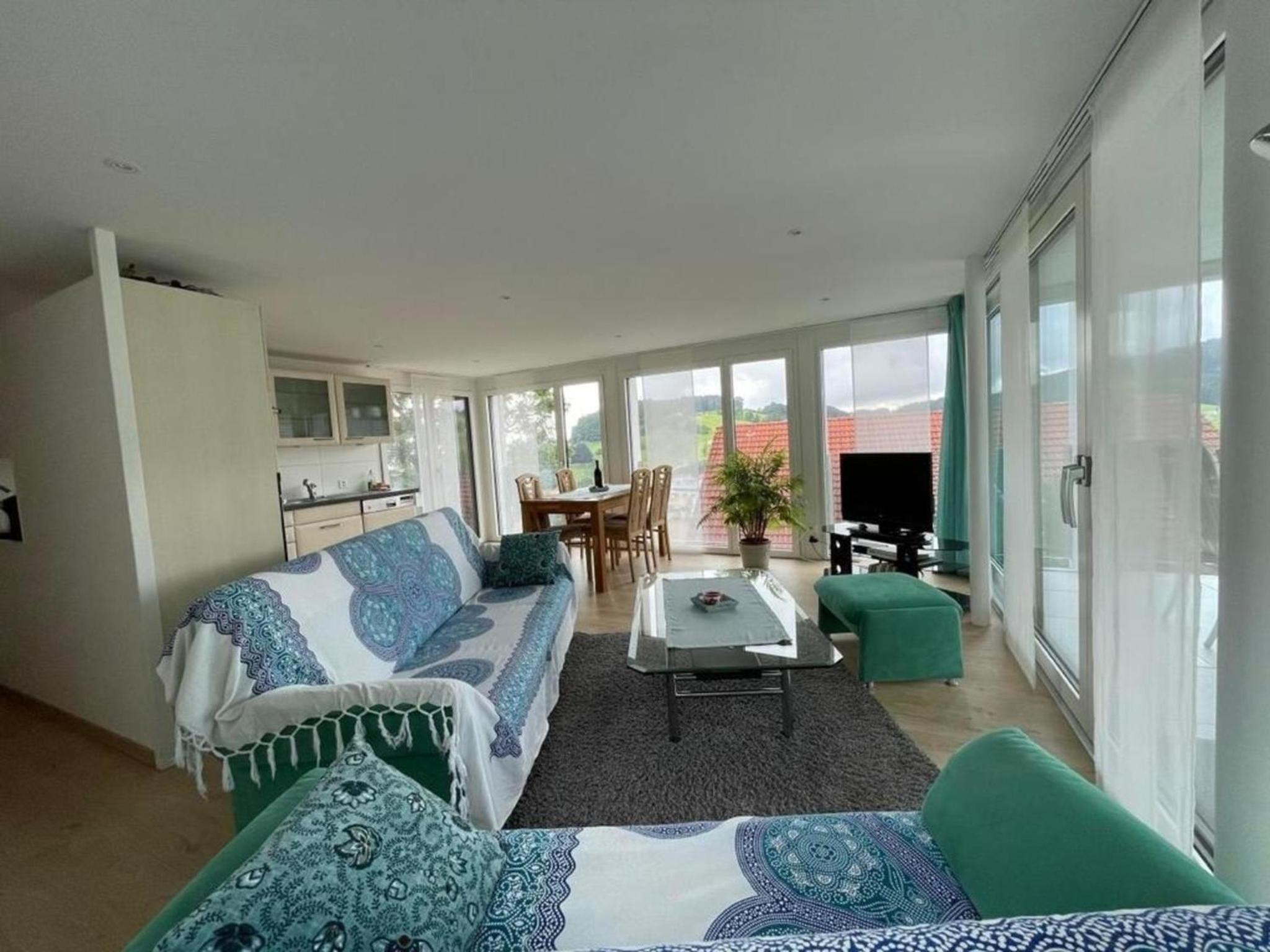 Three-Bedroom Apartment photo 2
