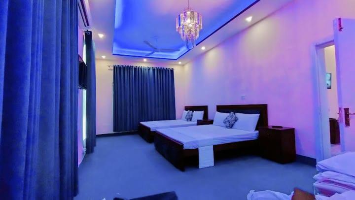 Deluxe Family Room photo 1