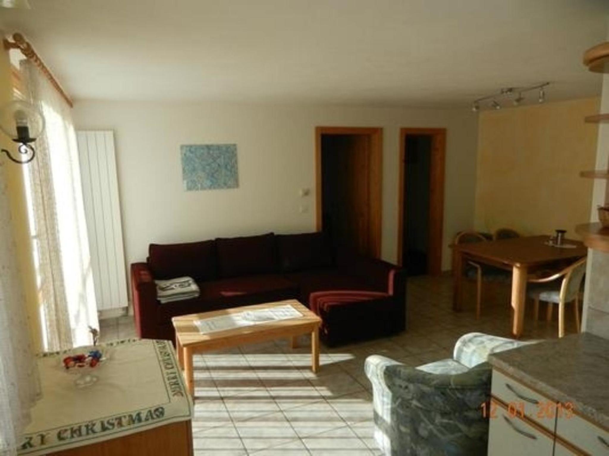 One-Bedroom Apartment photo 2