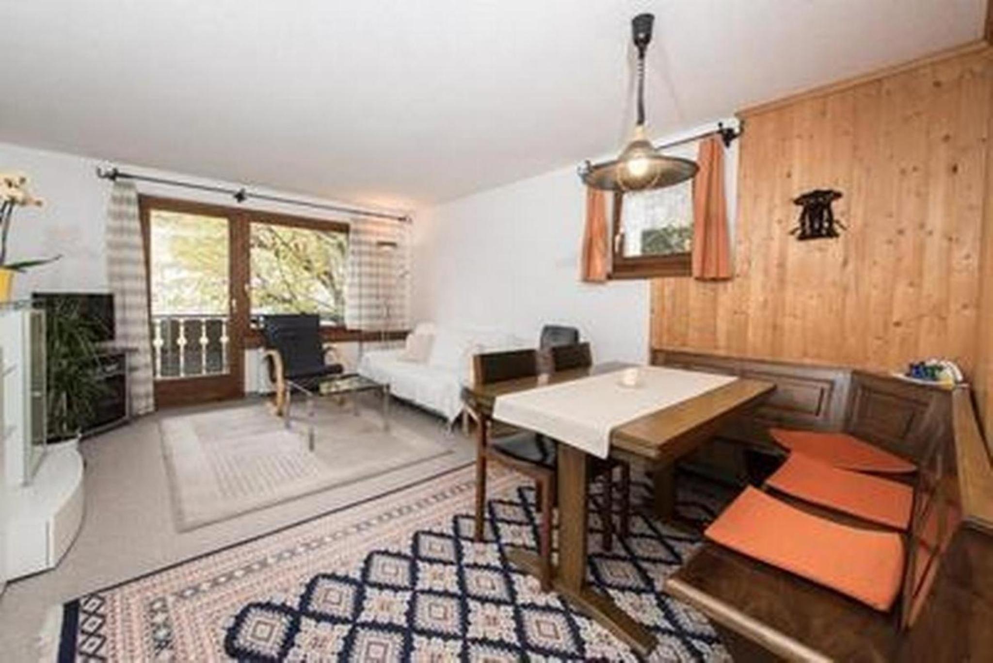 Apartment photo 3