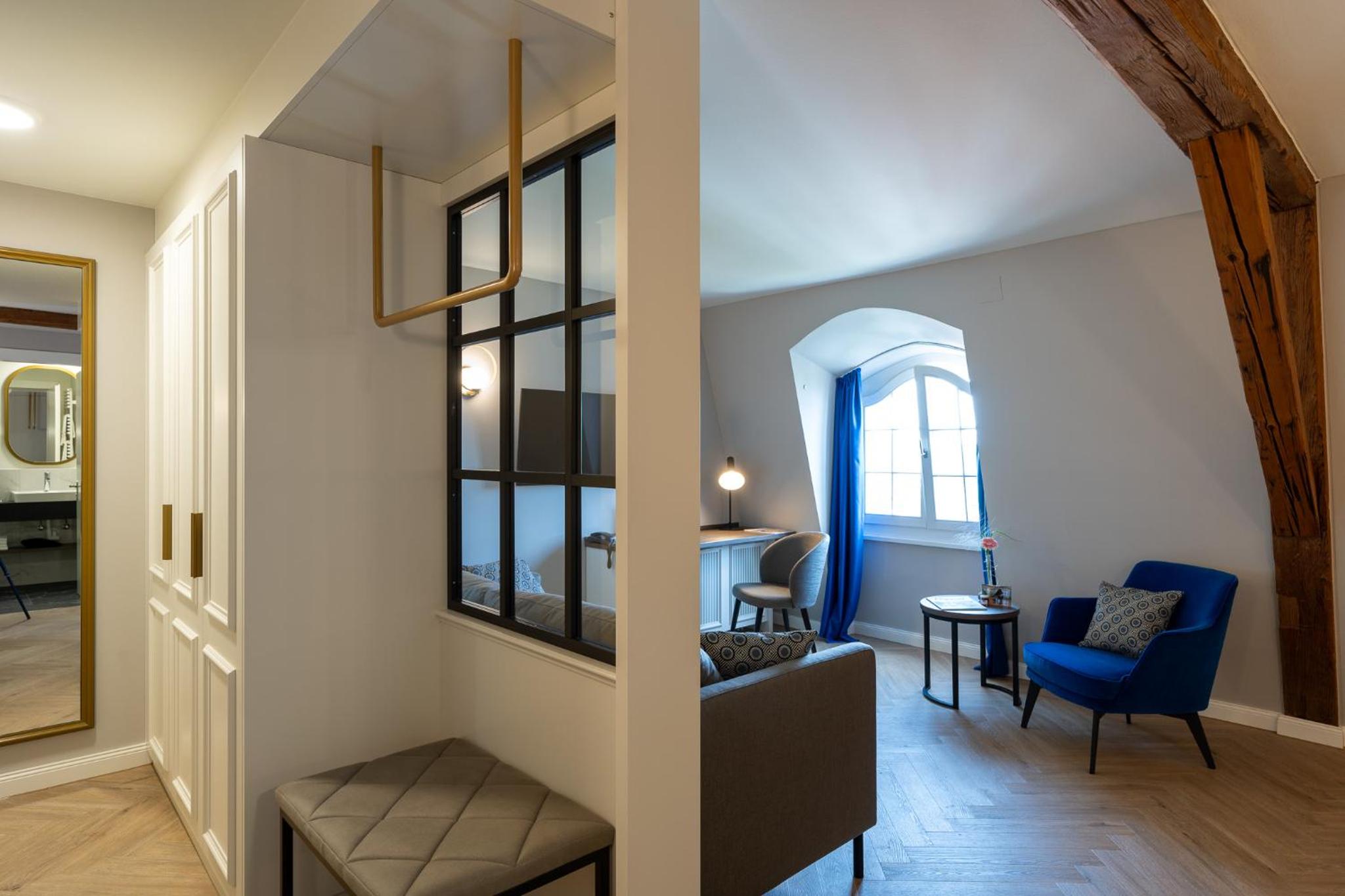 Deluxe Double Room - Photo 10