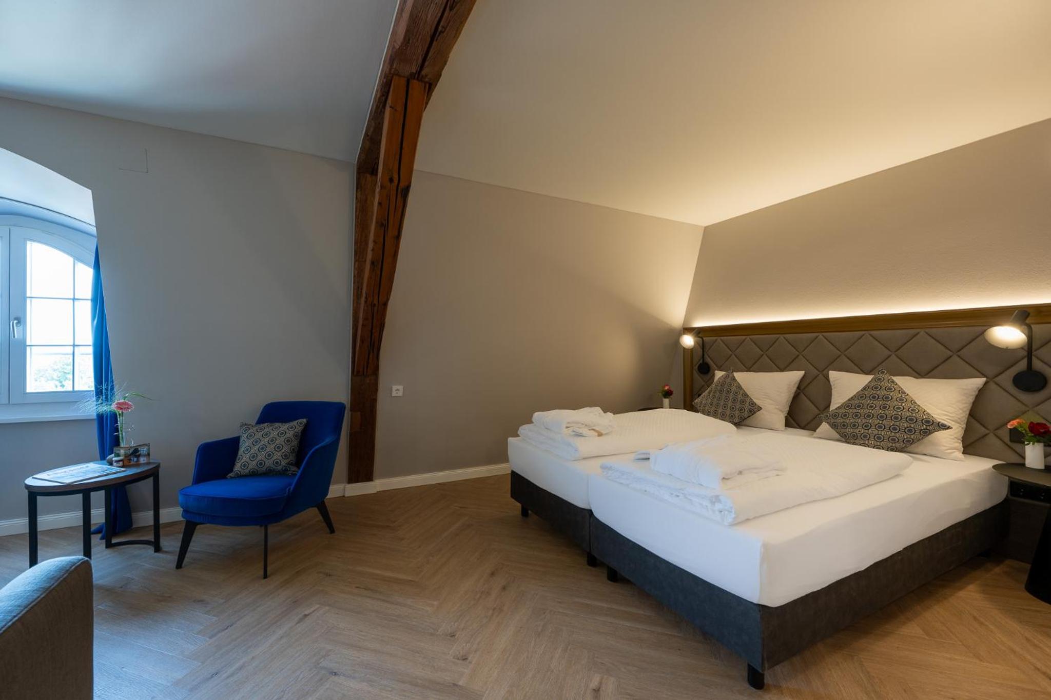 Deluxe Double Room - Photo 14