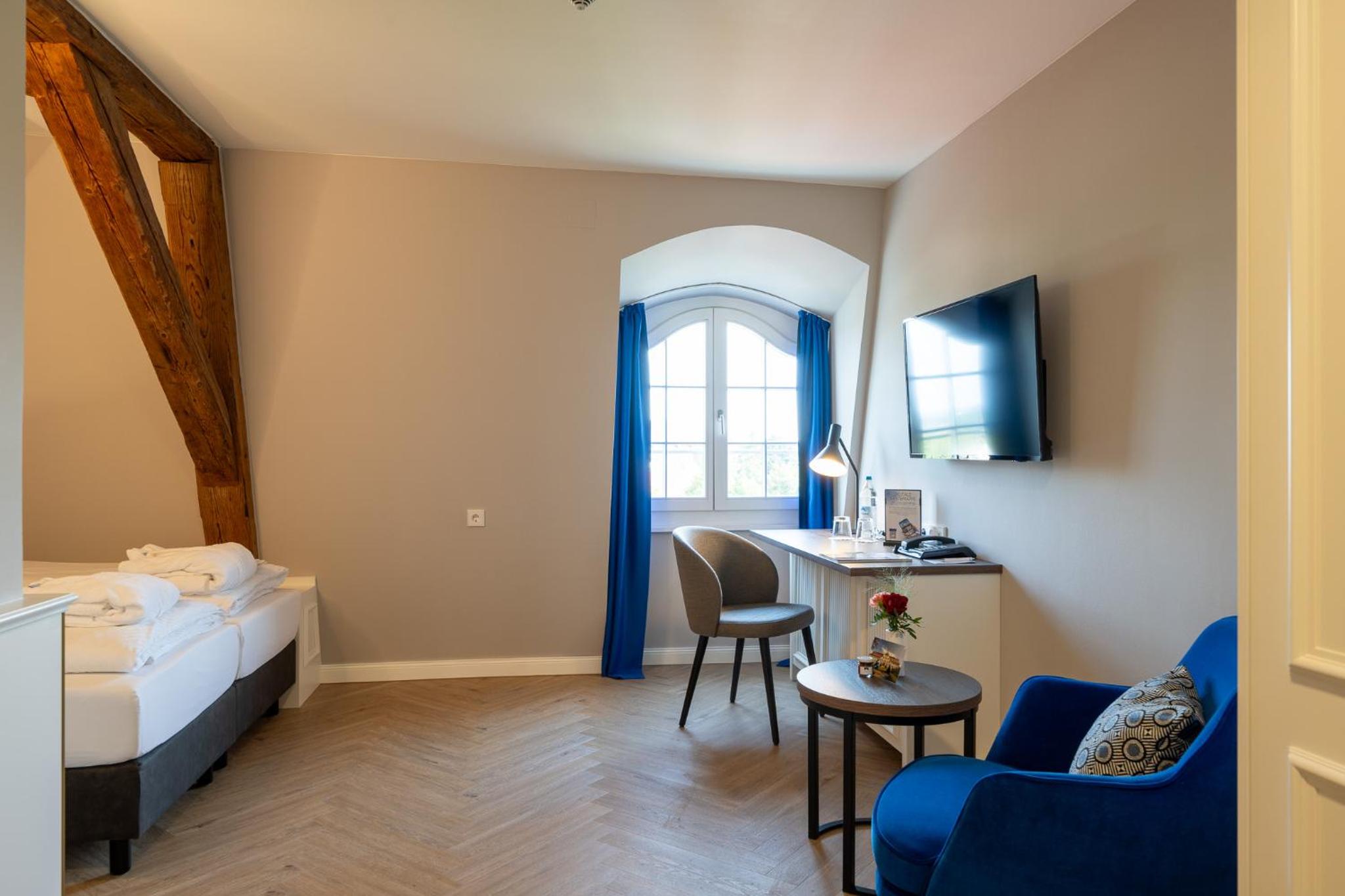 Deluxe Double Room - Photo 18