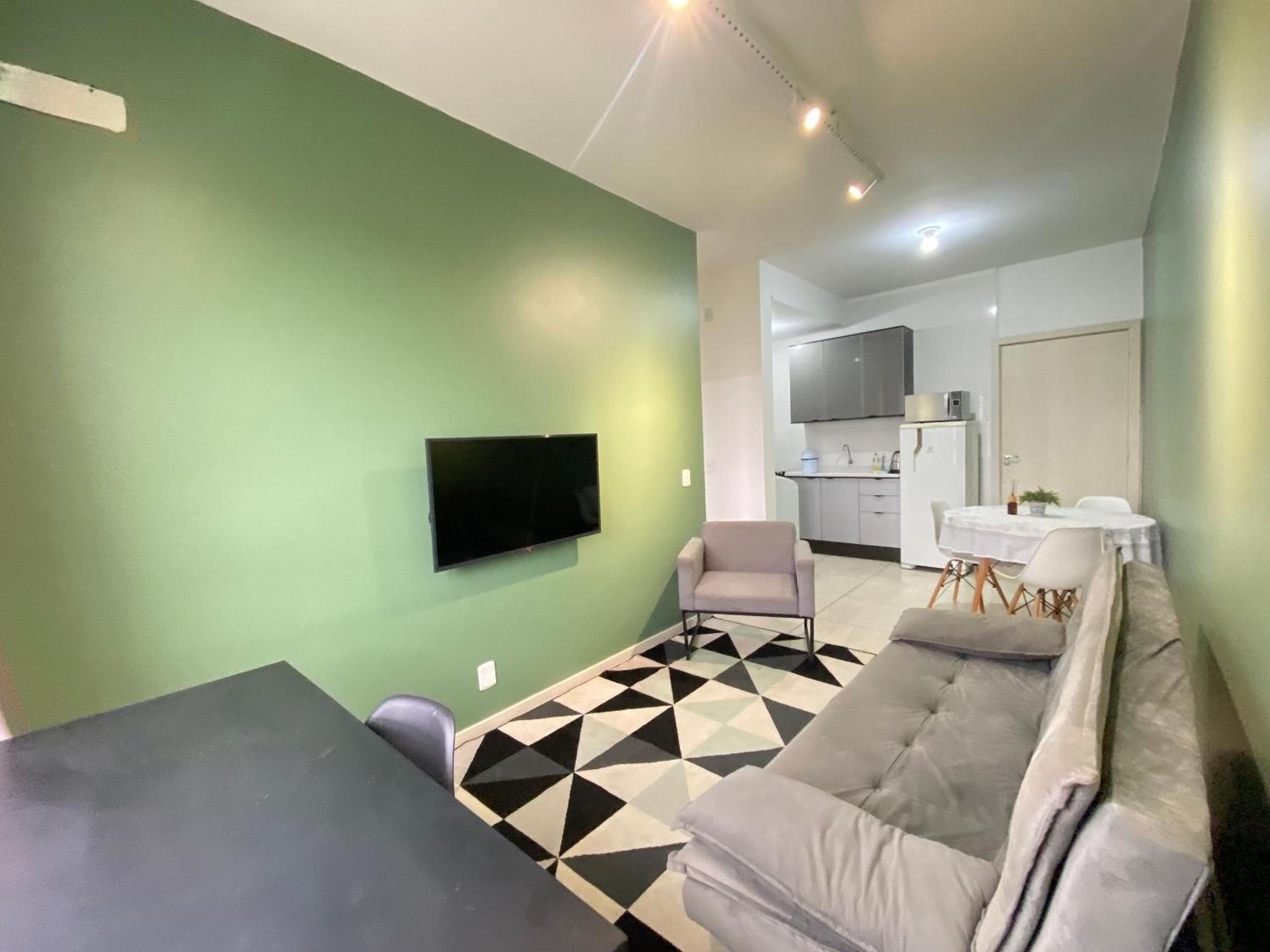 One-Bedroom Apartment photo 3