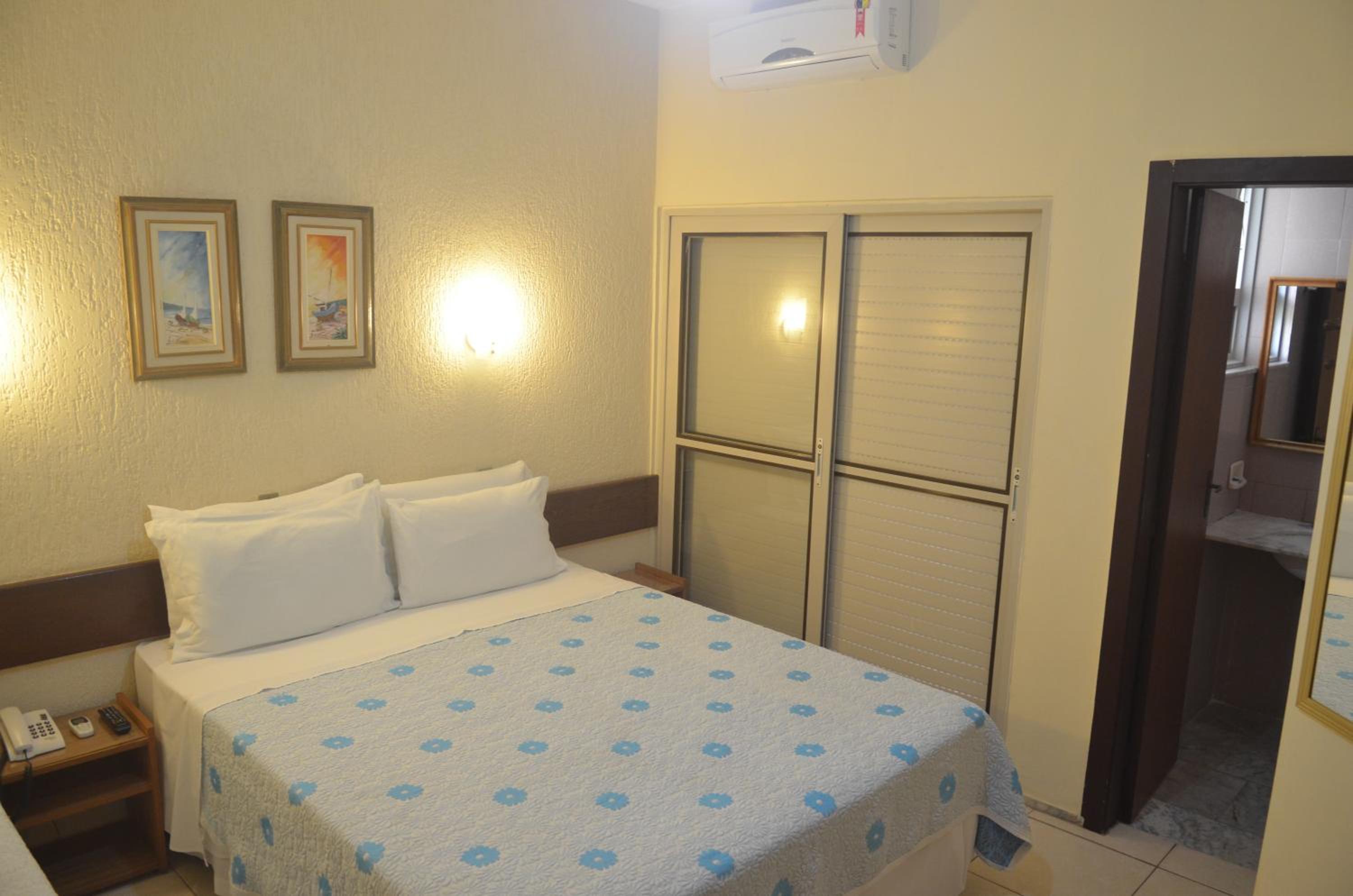 Standard Double Room - Photo 7