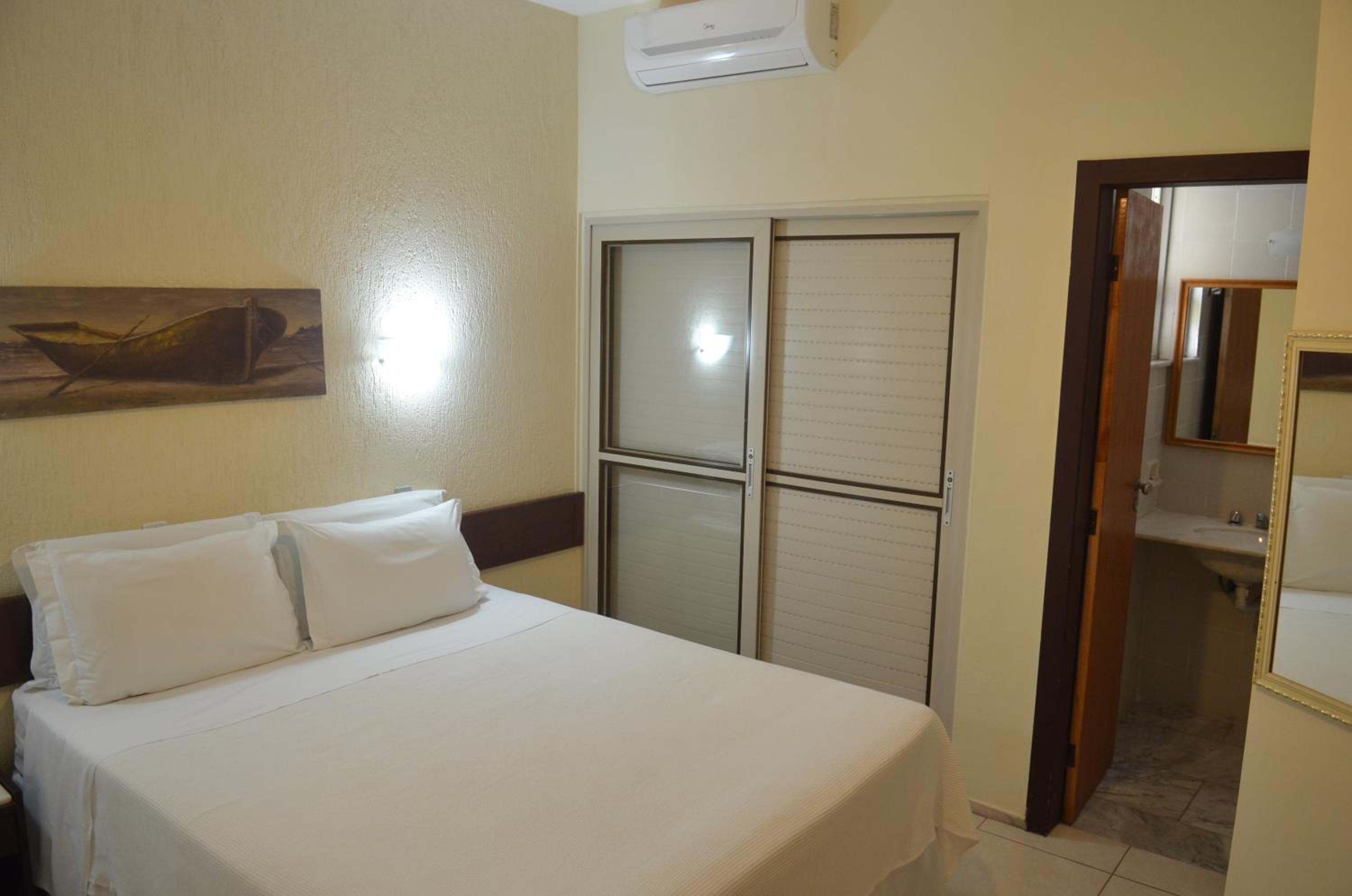 Standard Double Room - Photo 6