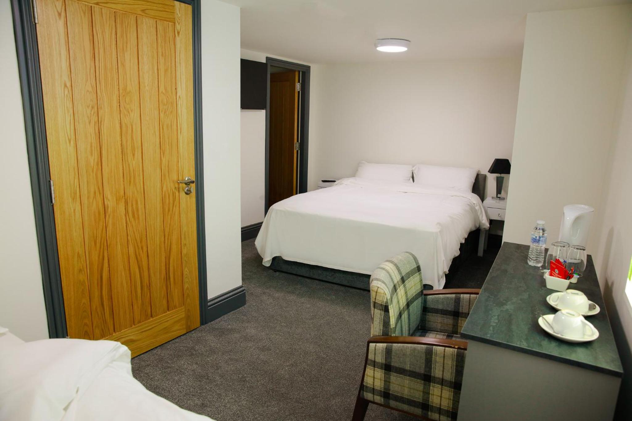 Deluxe Triple Room - Photo 4
