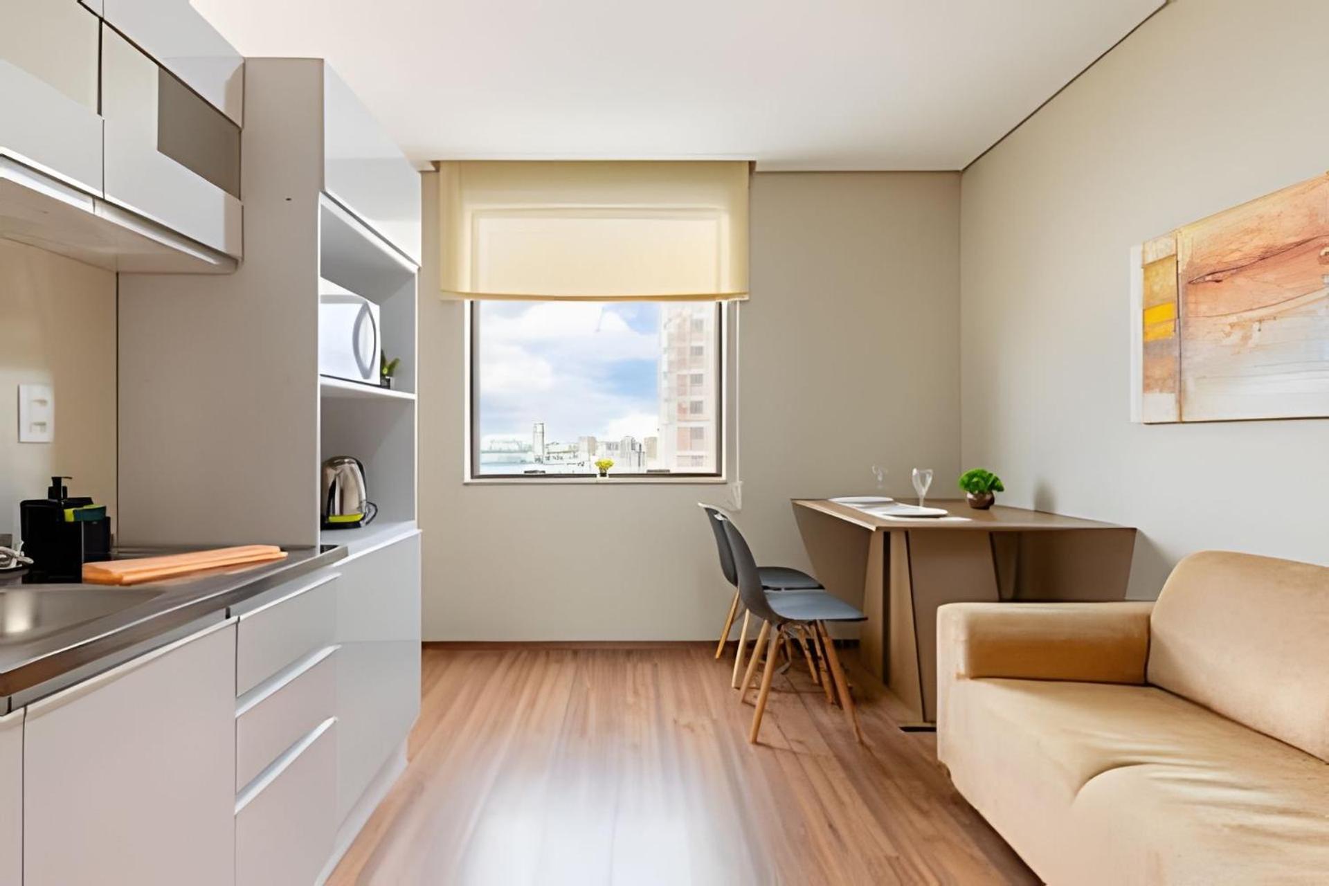 One-Bedroom Apartment photo 1