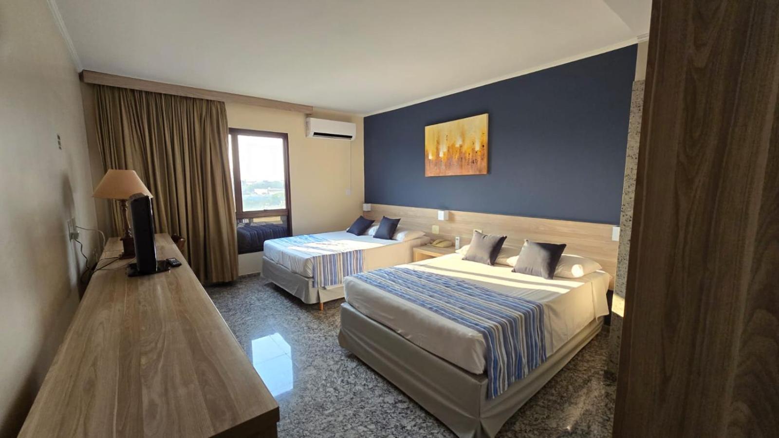 Superior Double Room with Two Double Beds photo 2