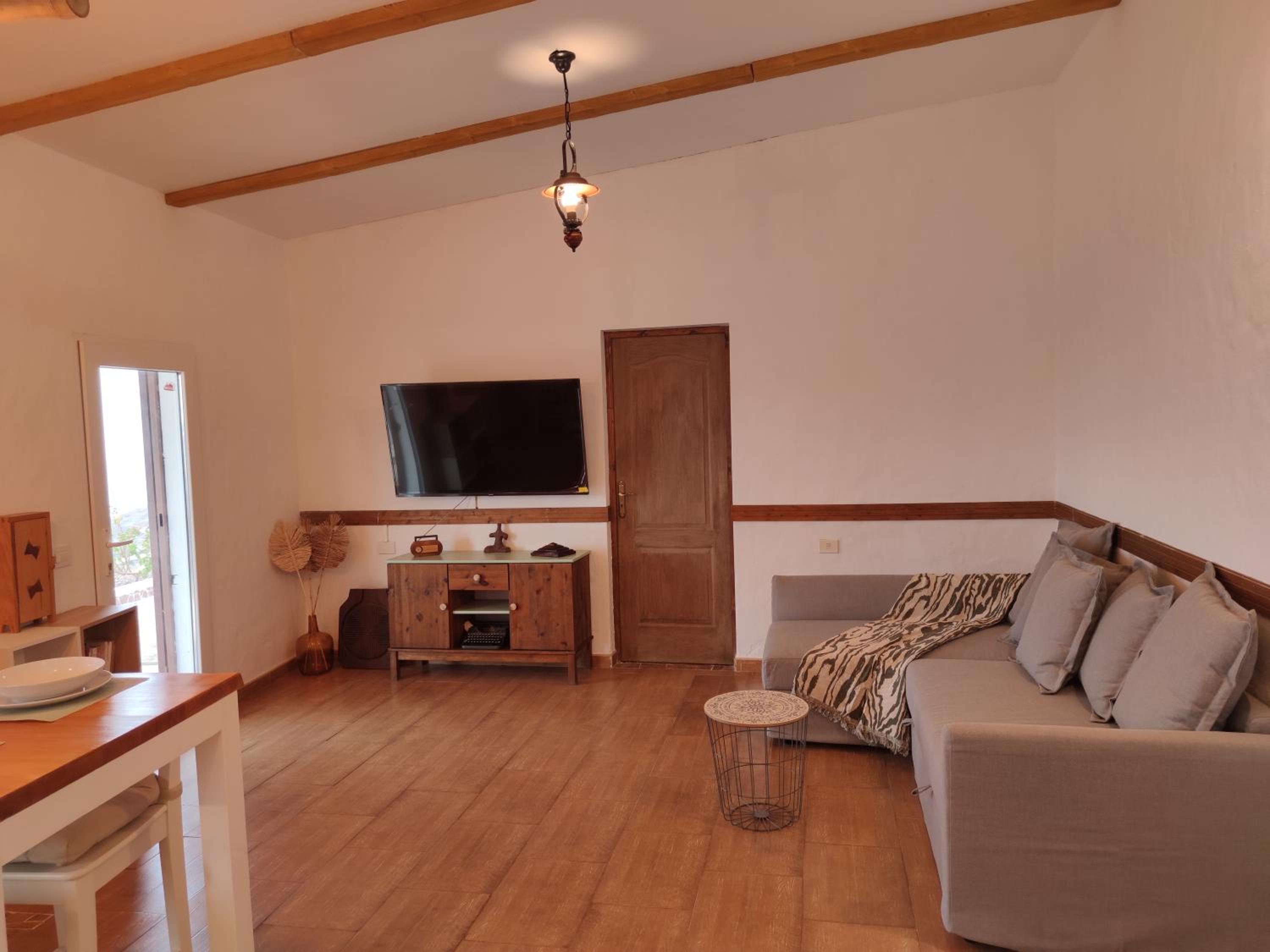 One-Bedroom House photo 2