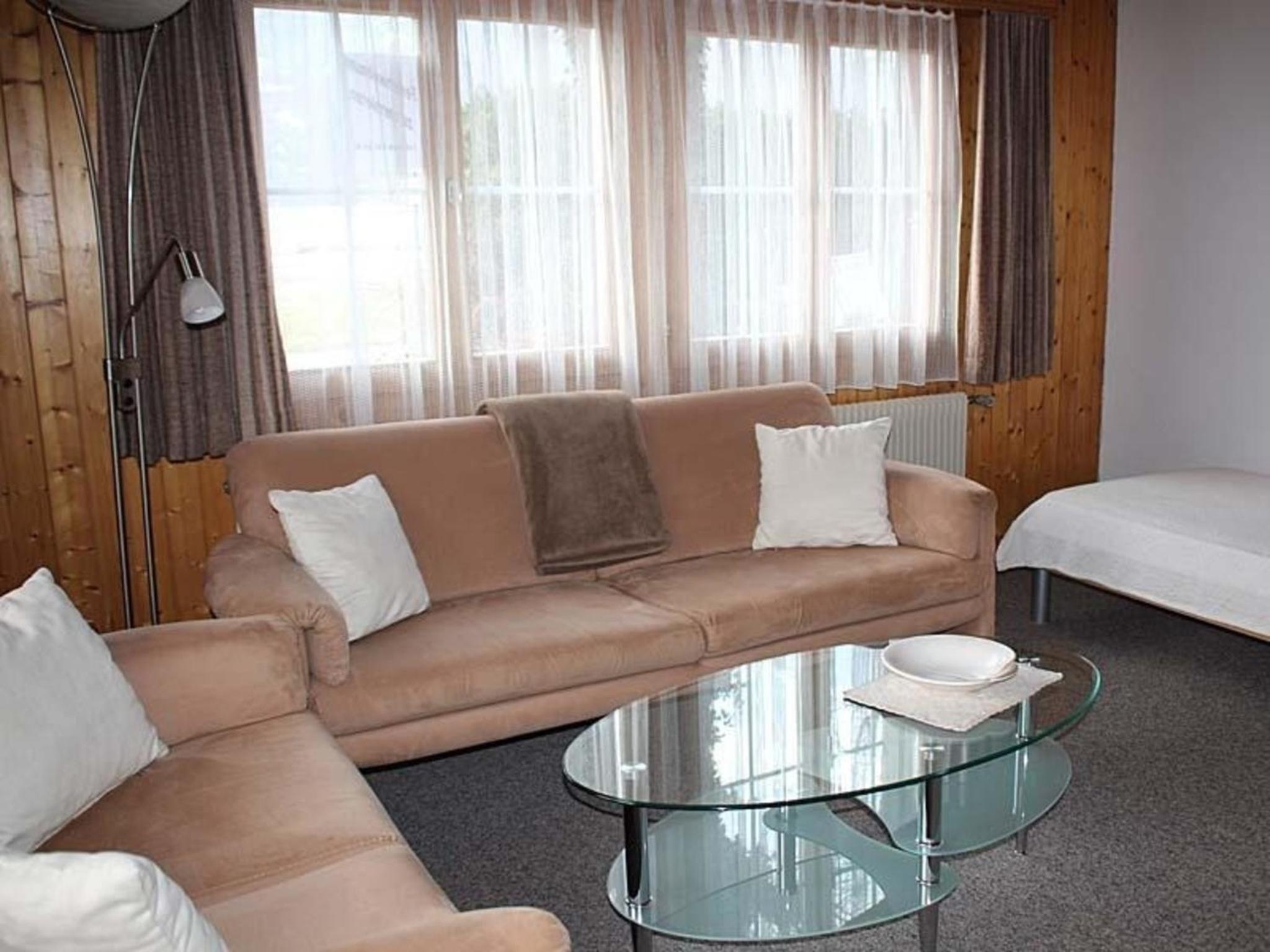 Apartment photo 2