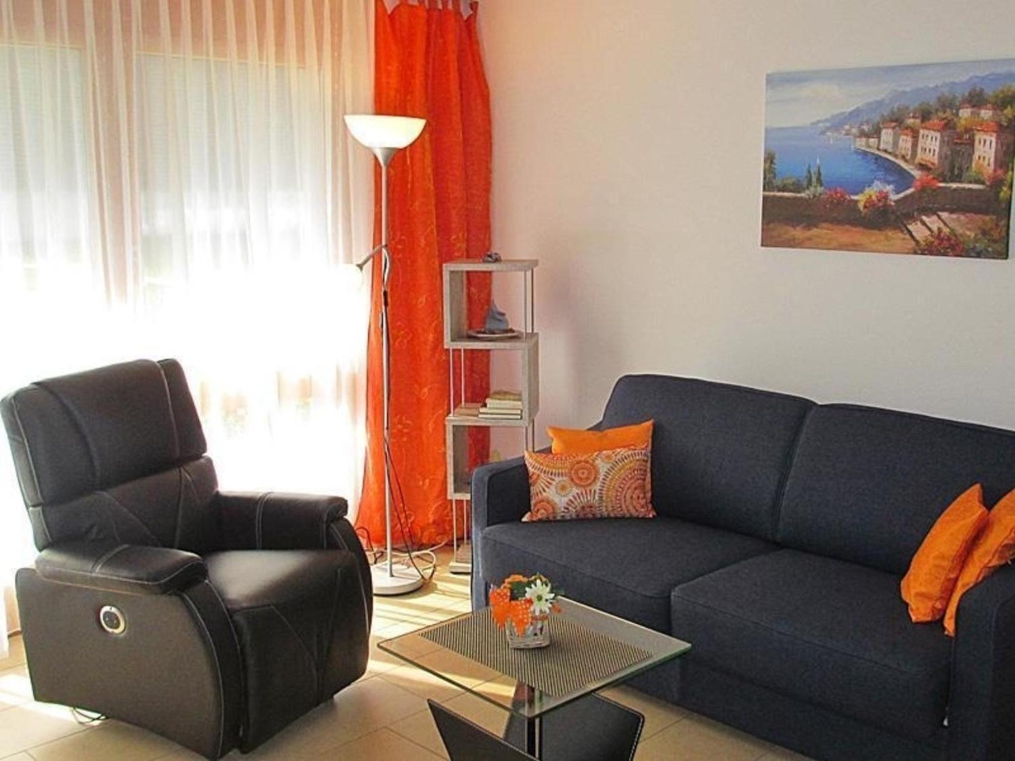 Apartment photo 3