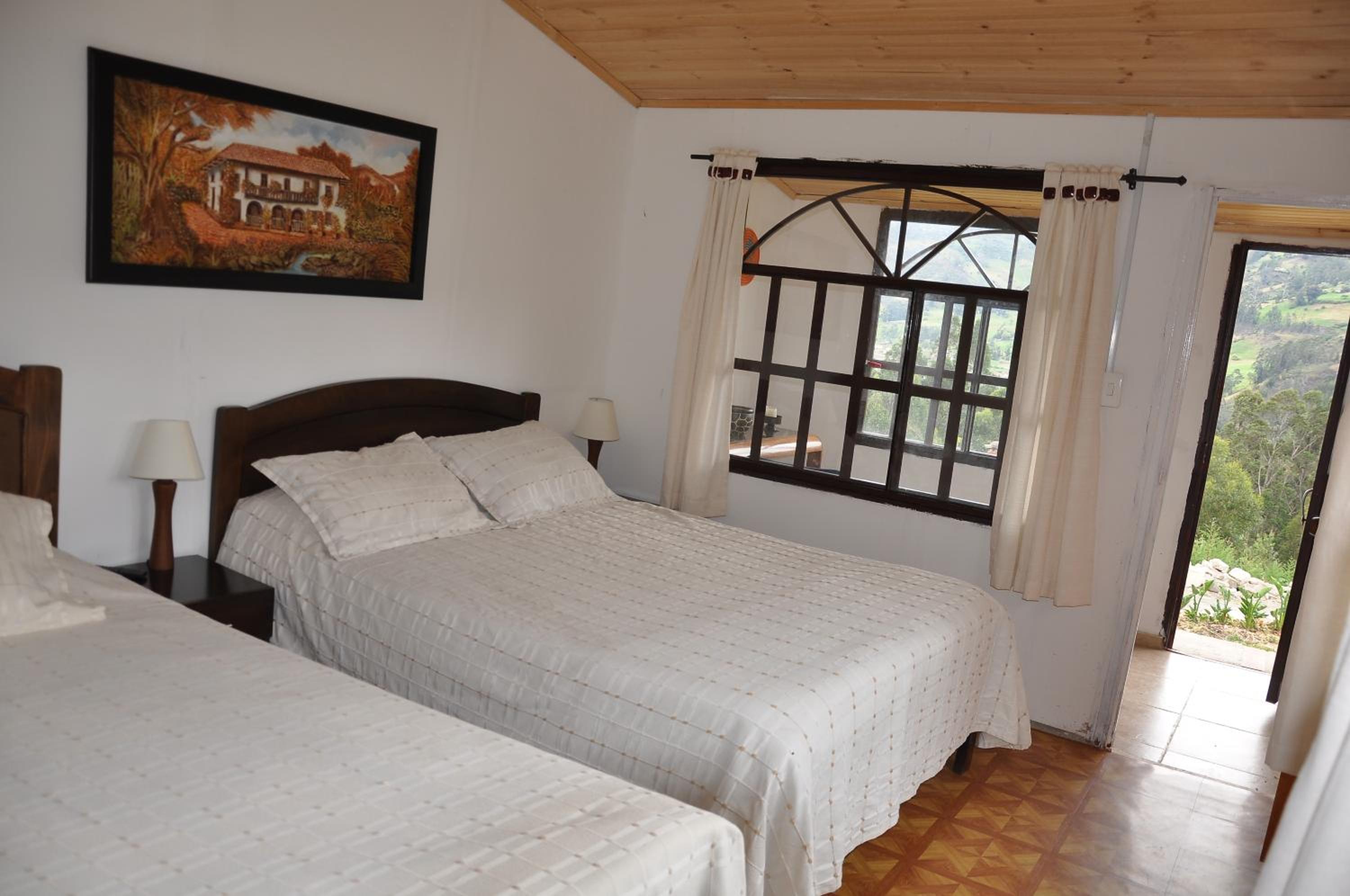 Quadruple Room with Private Bathroom