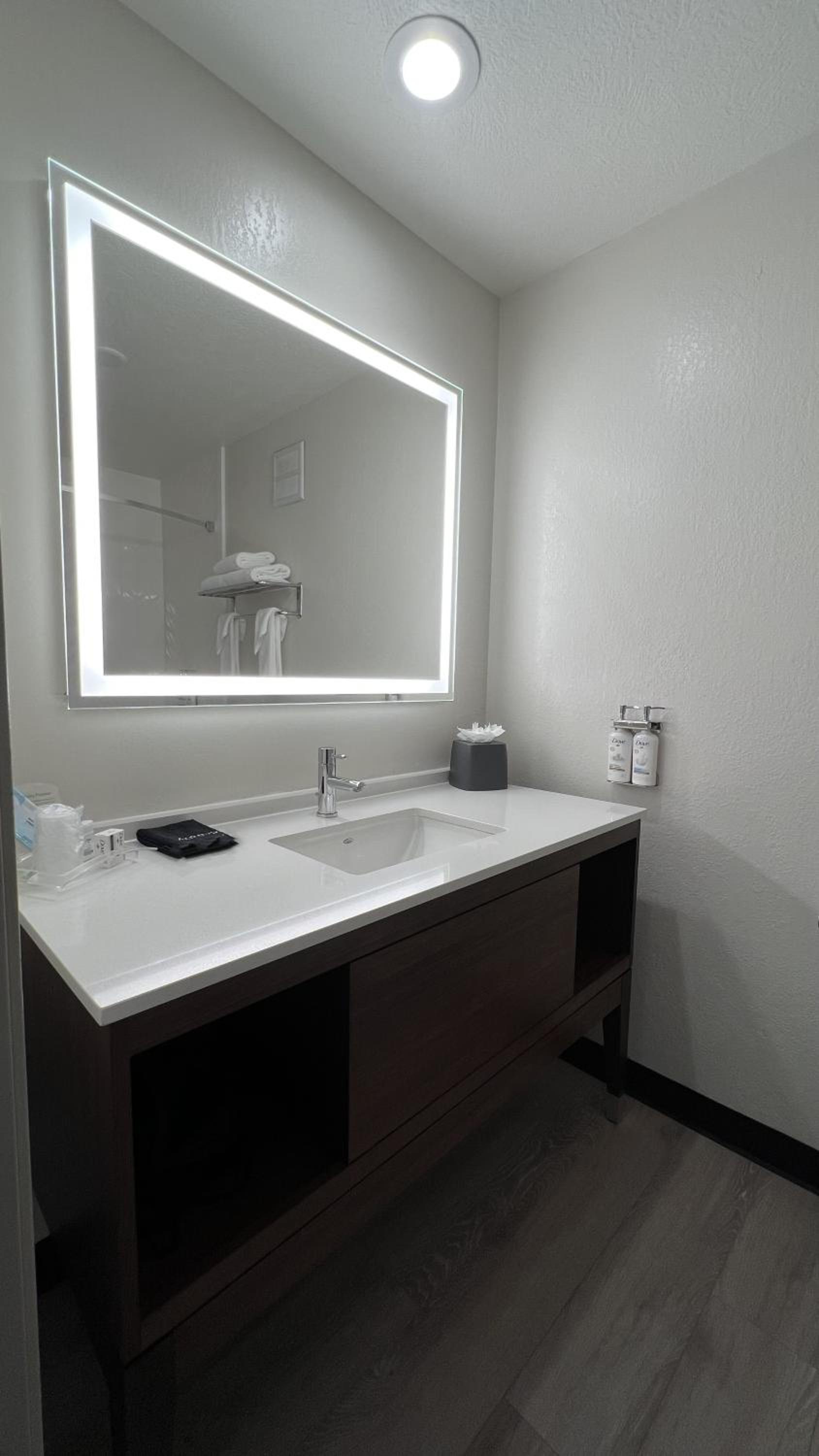 Standard Room - Photo 4