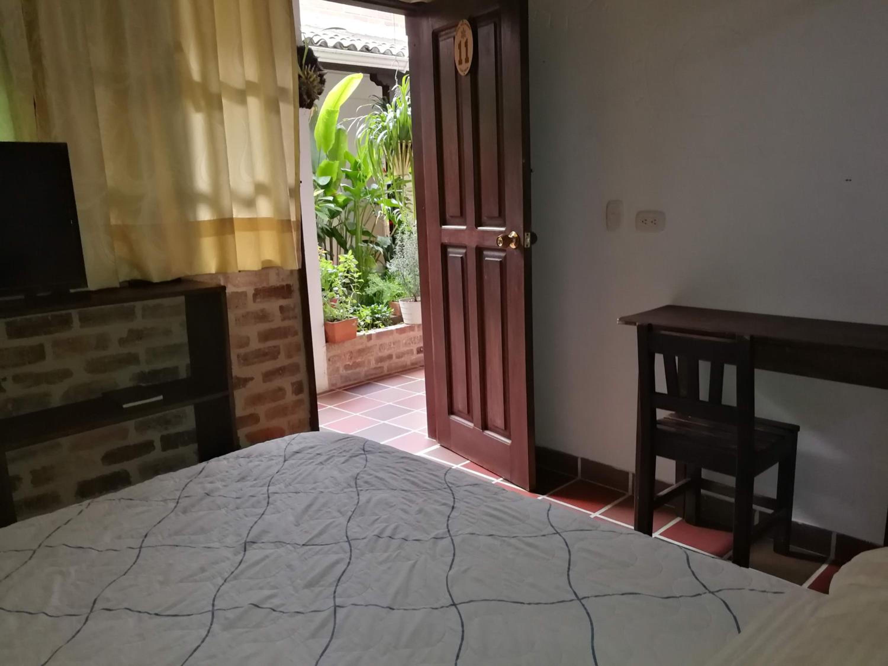 Single Room photo 2