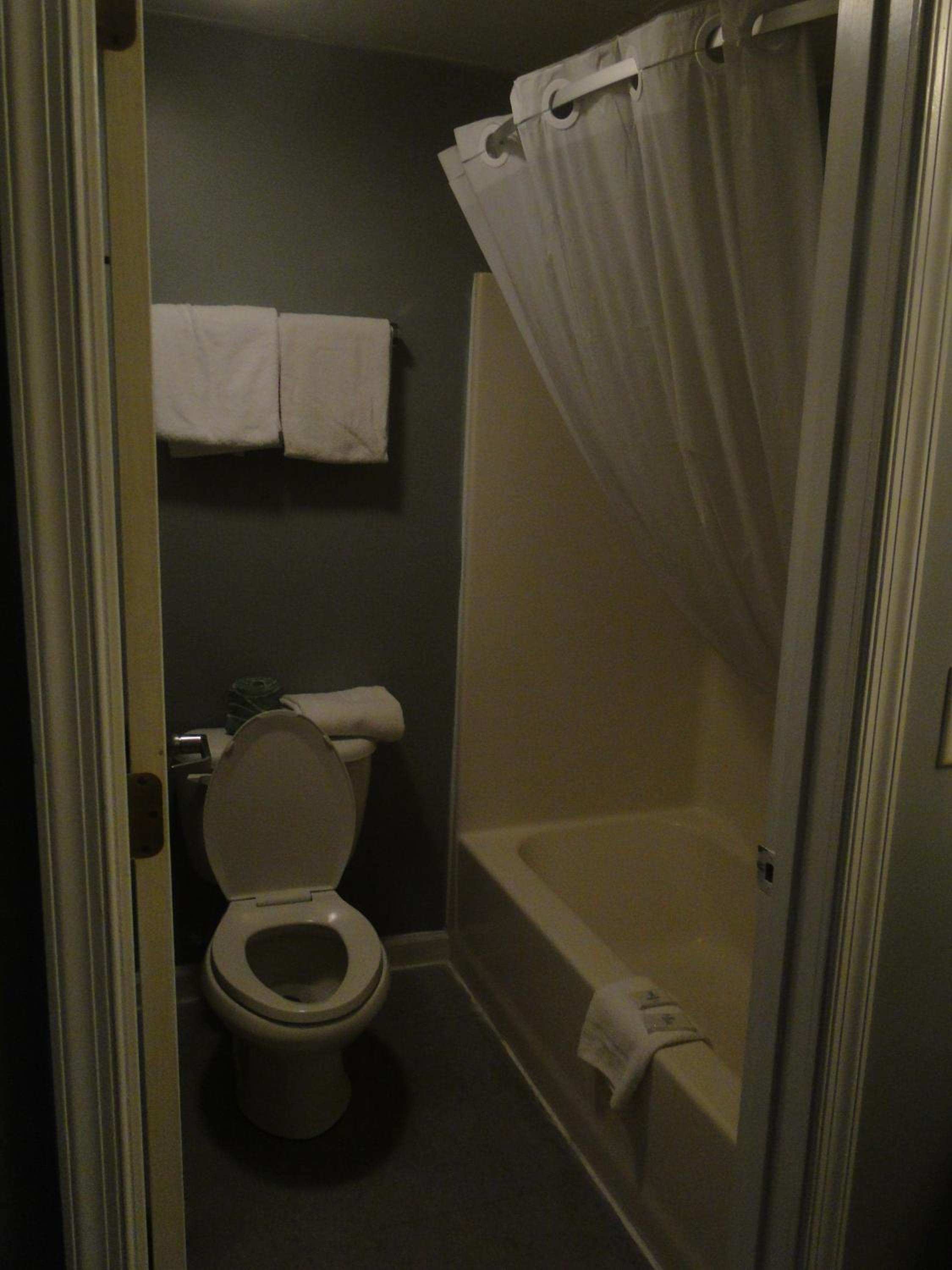 Standard Room photo 3