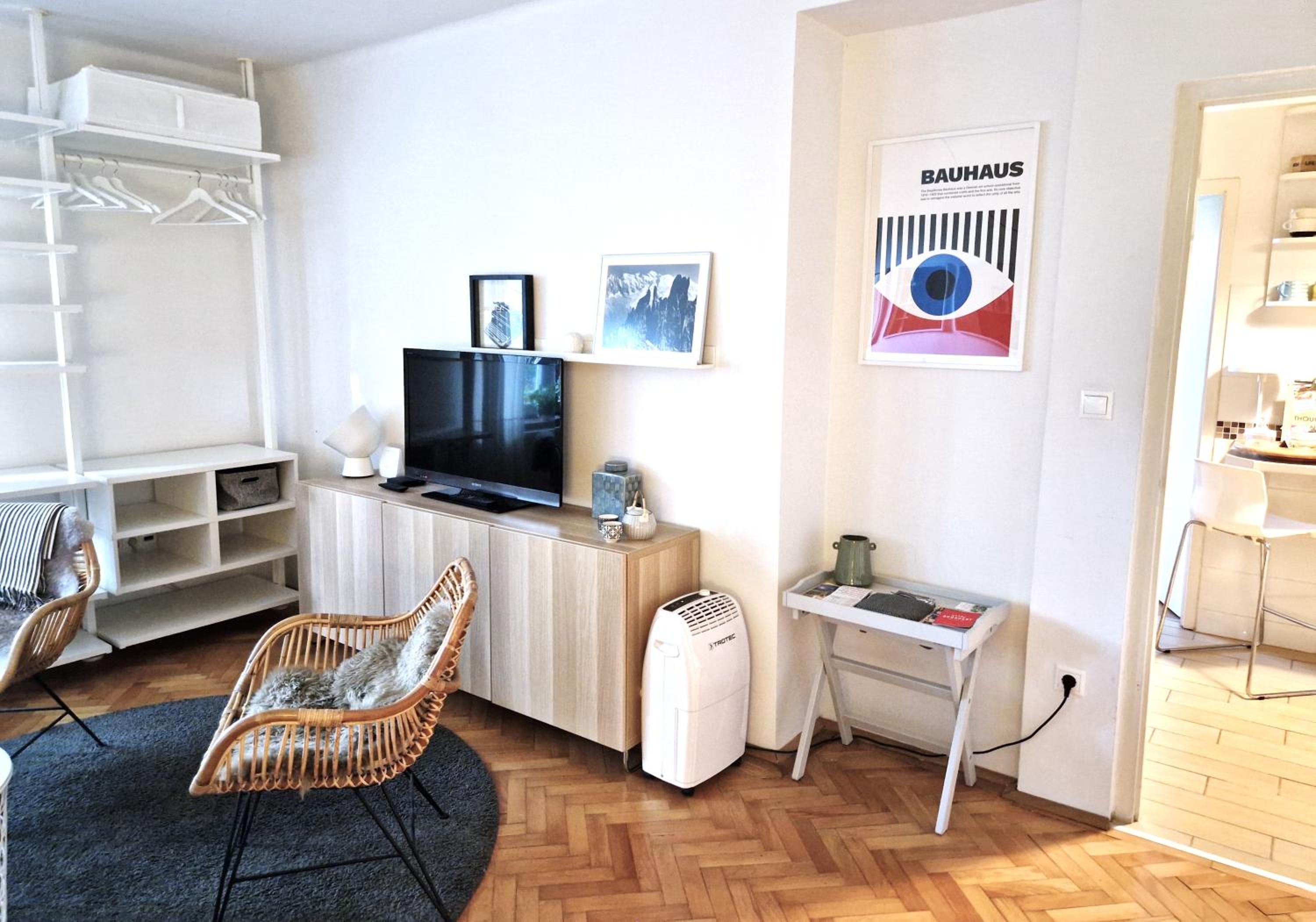 Apartment - Photo 25