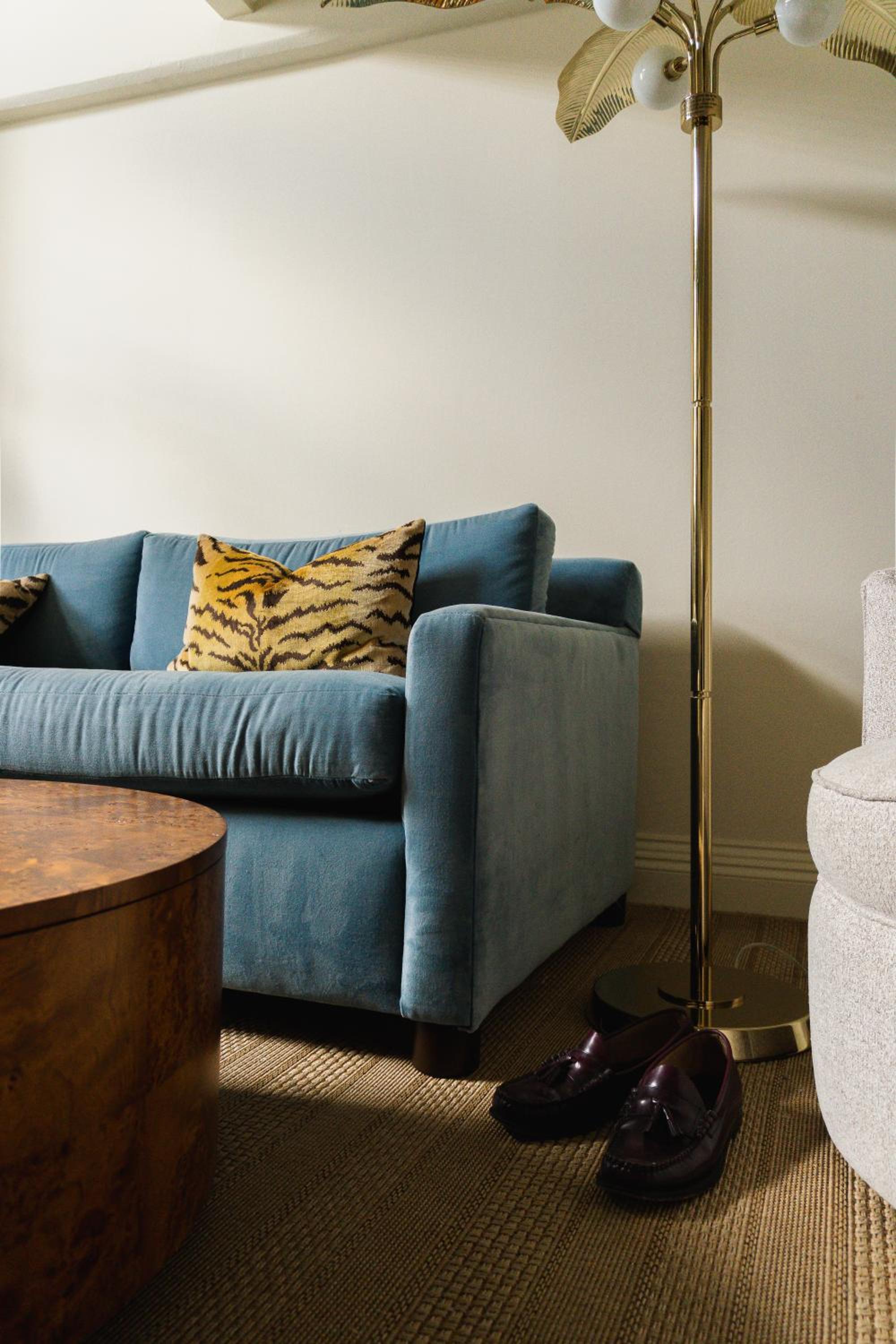 Loft - Photo 2